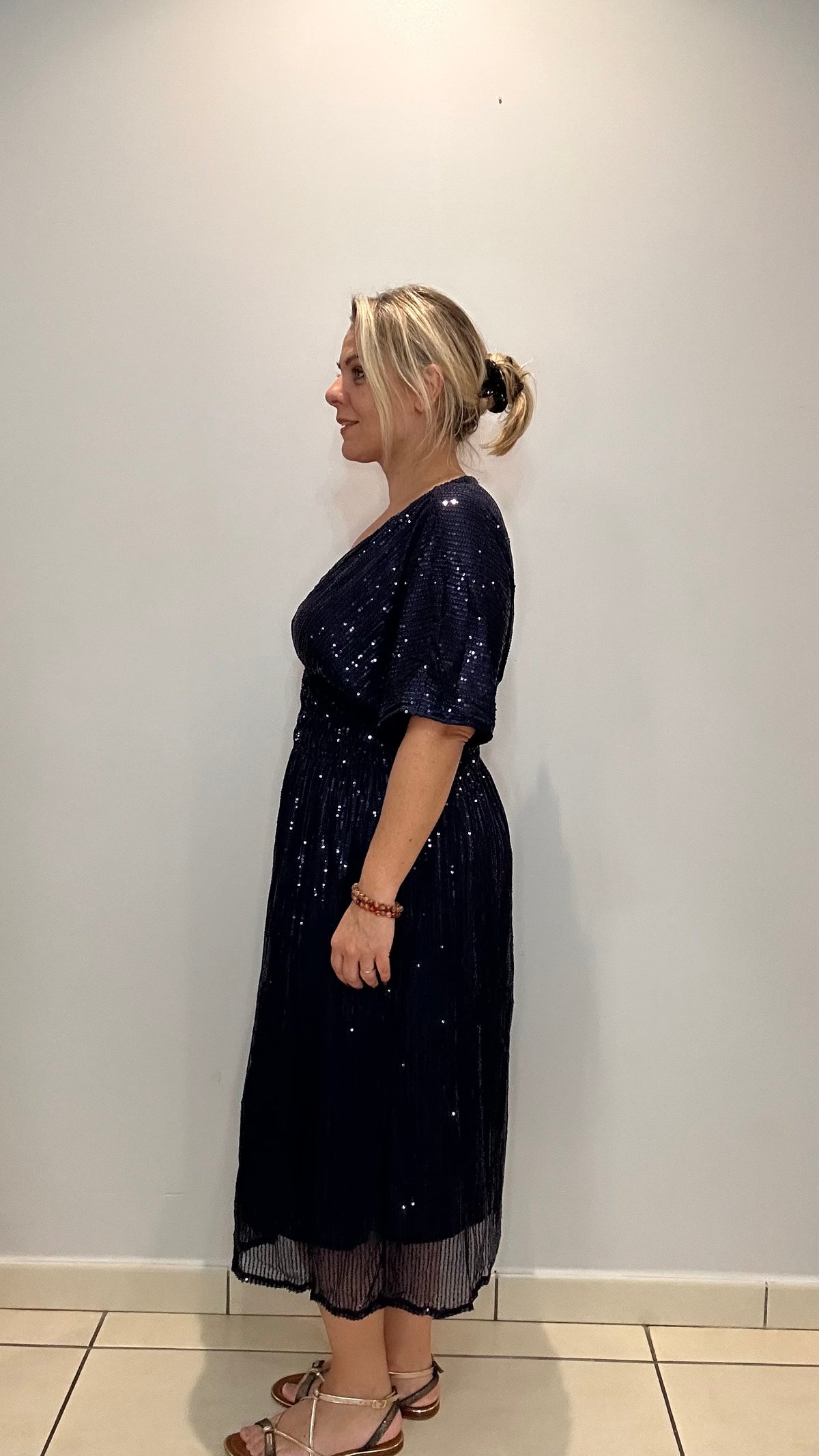 La robe magique mi longue à sequins