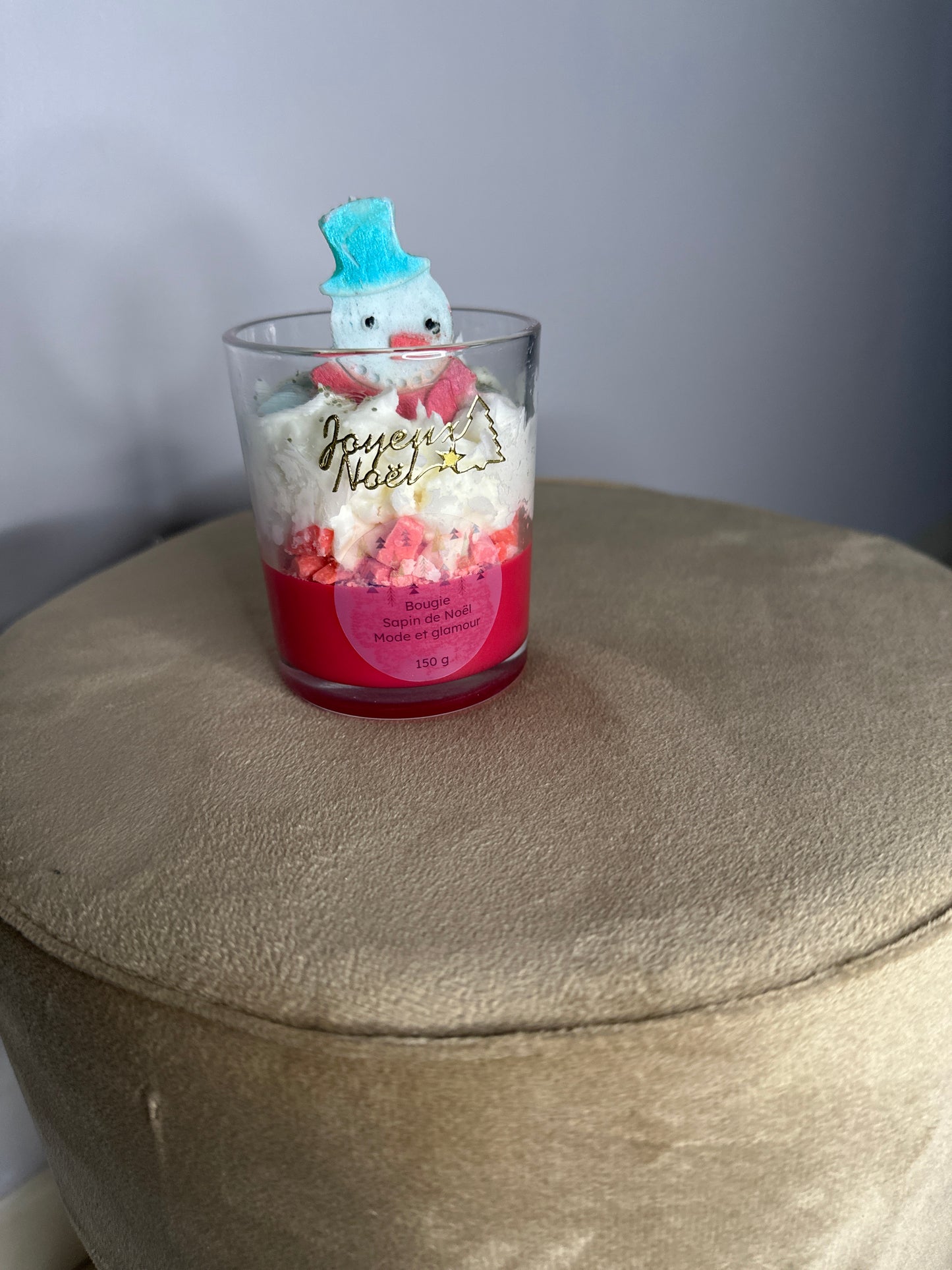 Bougie bonhomme de neige parfum sapin de Noël