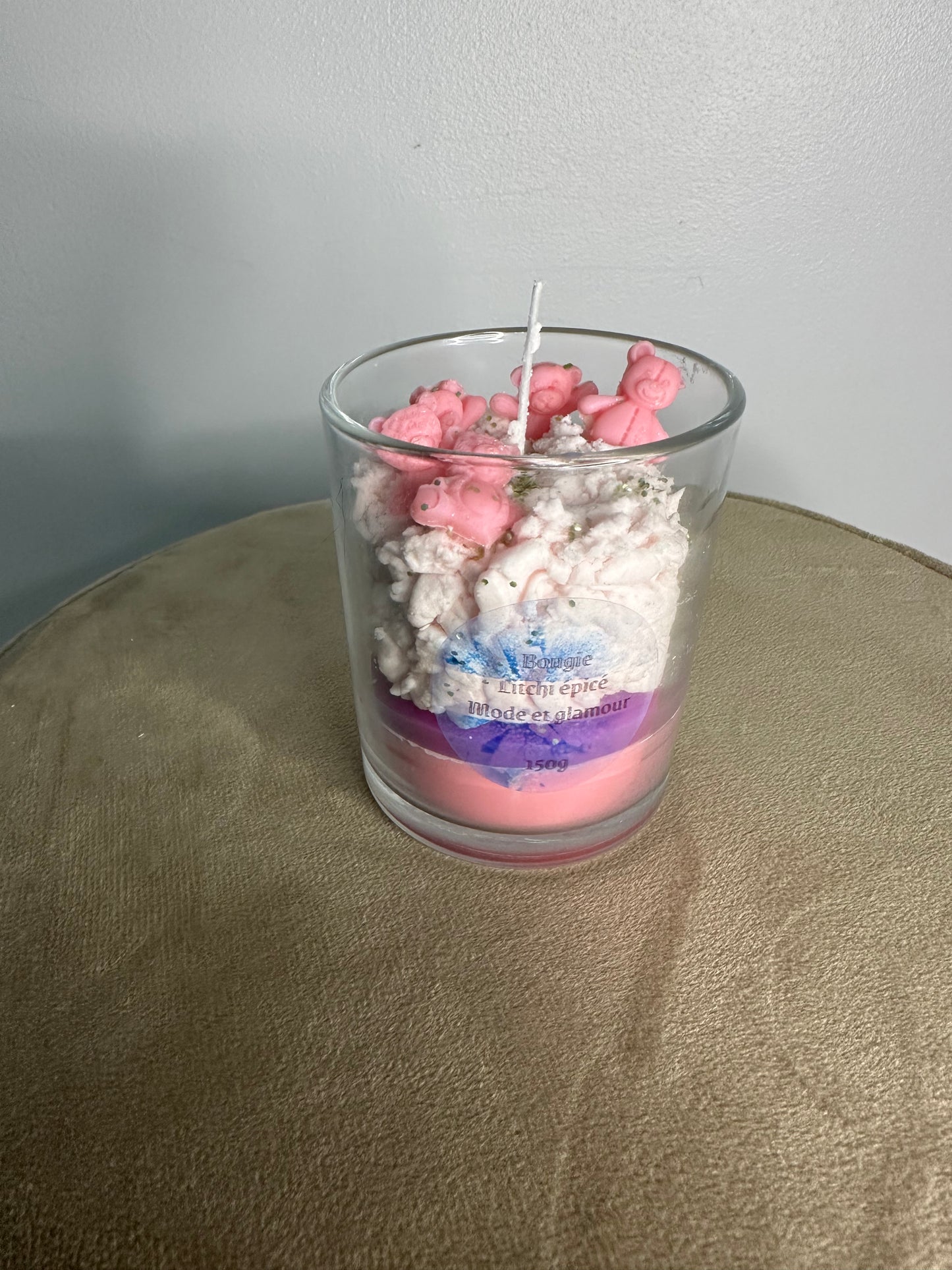 Bougie nounours parfum litchi épicé