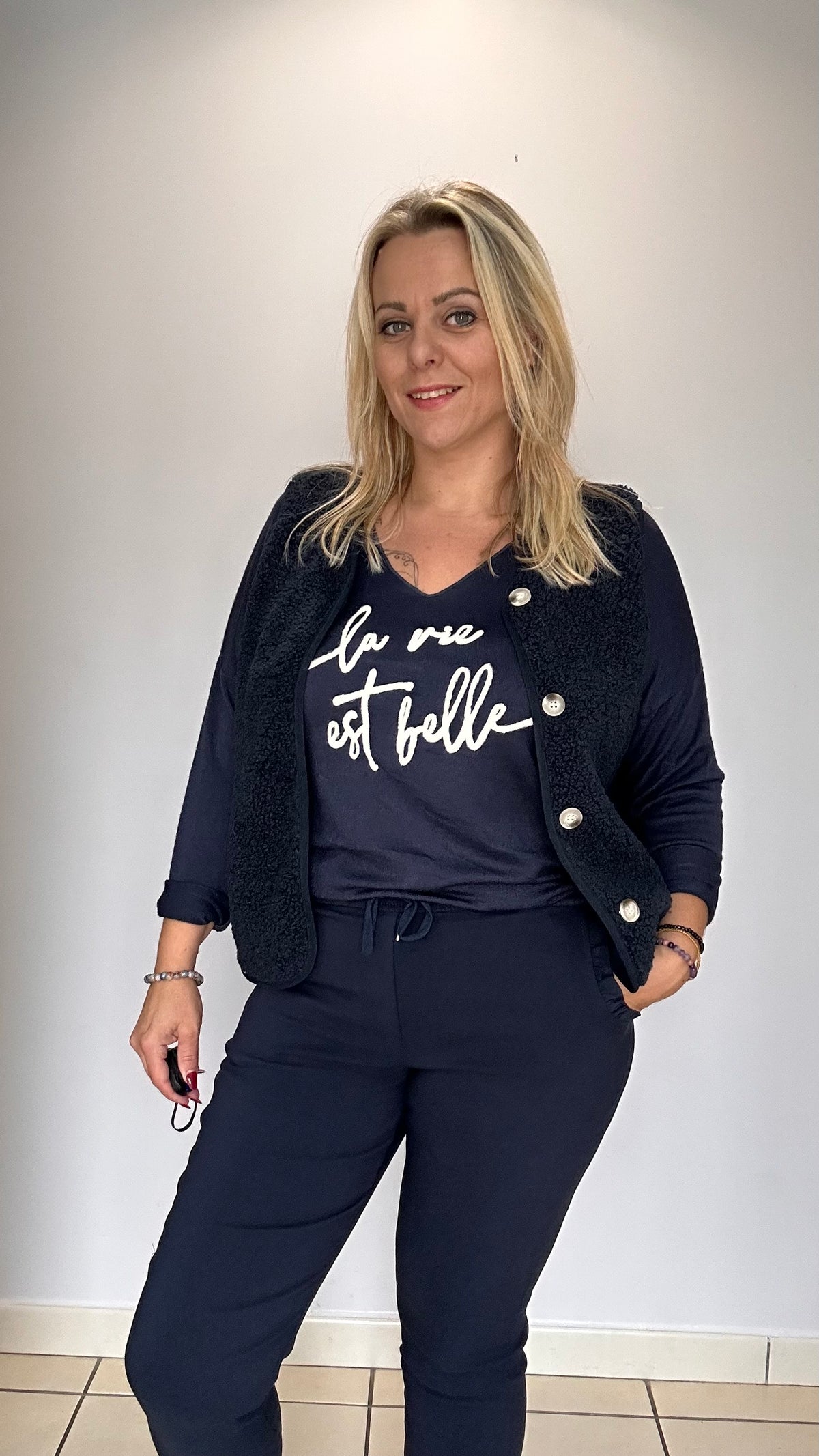 Pull fin imprimé « La vie est belle » 🩵