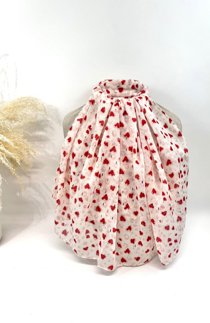 Foulard au motif cœur