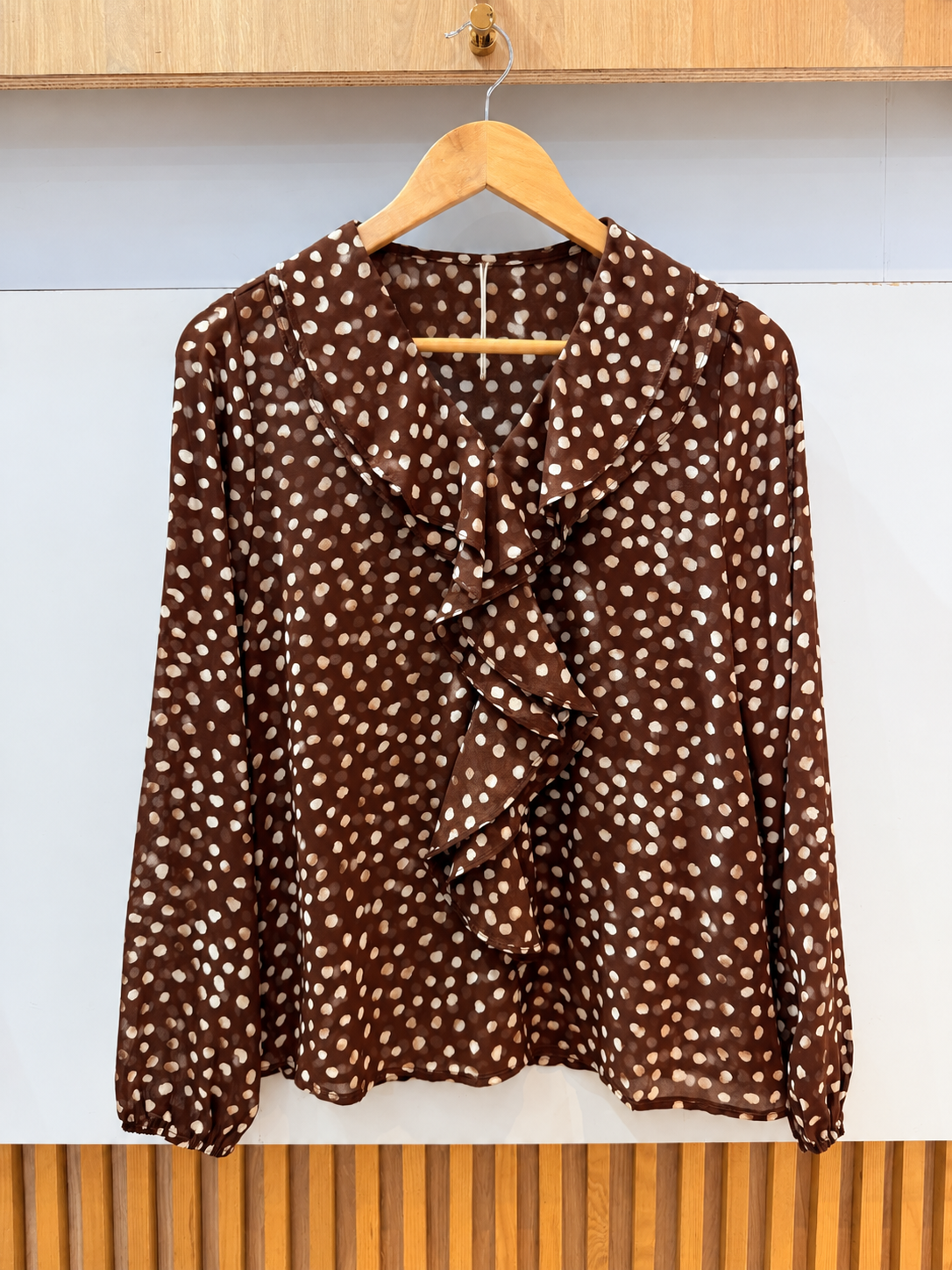 🤍 Nouvelle blouse à col volant