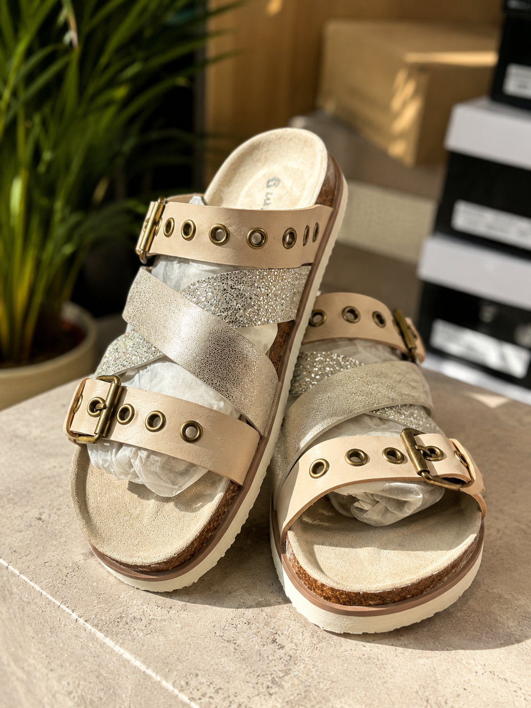 Sandales ultra tendance dorée