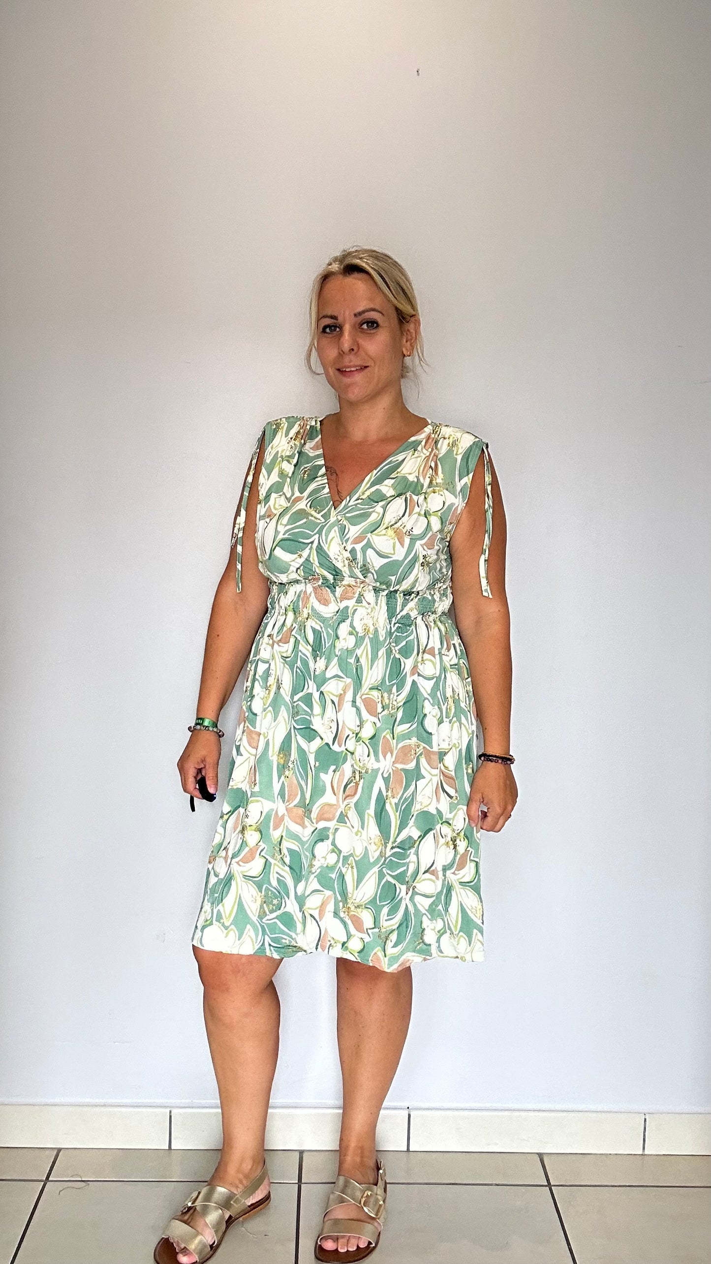 Robe magique courte (1931 A2)