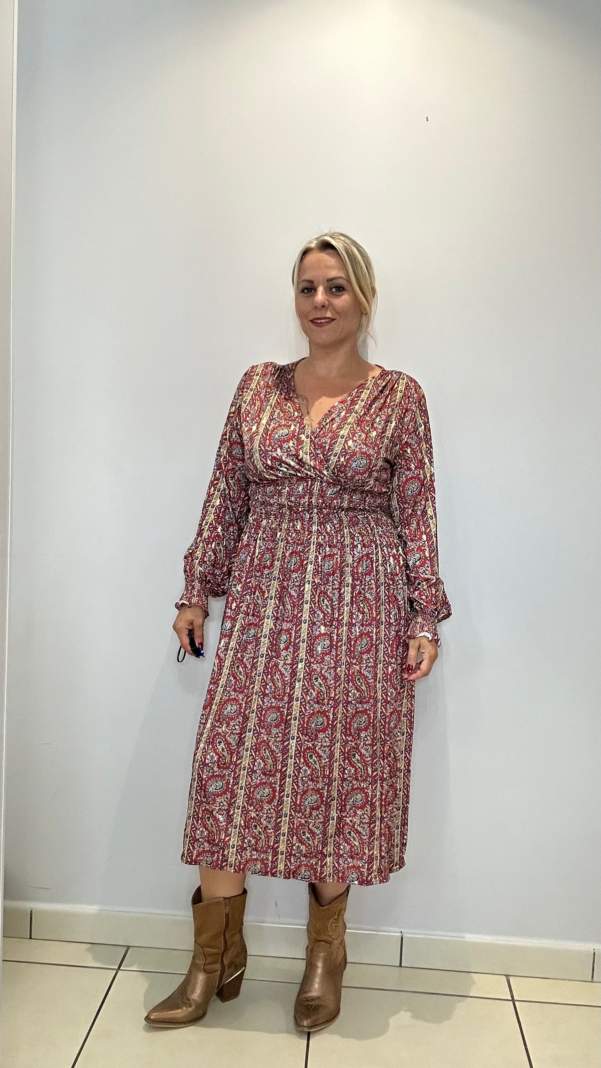 Robe magique mi longue (437 Q)