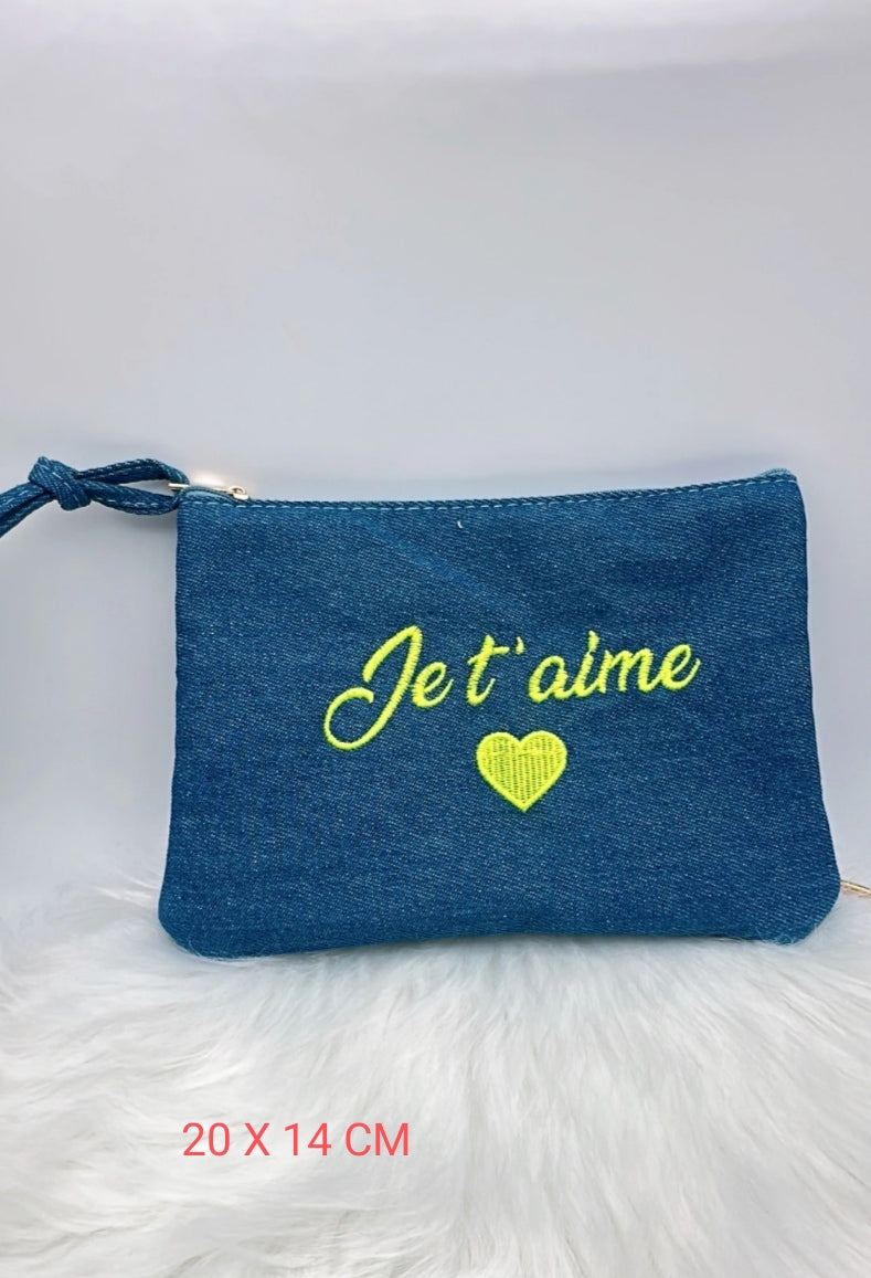 POCHETTE EN JEANS " JE T'AIME"