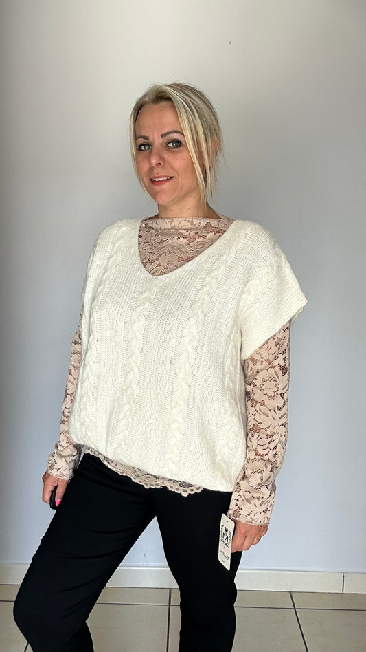 Pull sans manches en maille torsadée 🤍