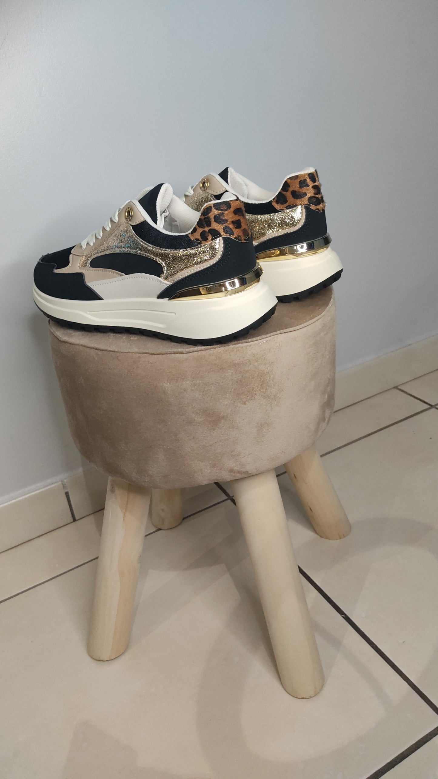 Baskets noir