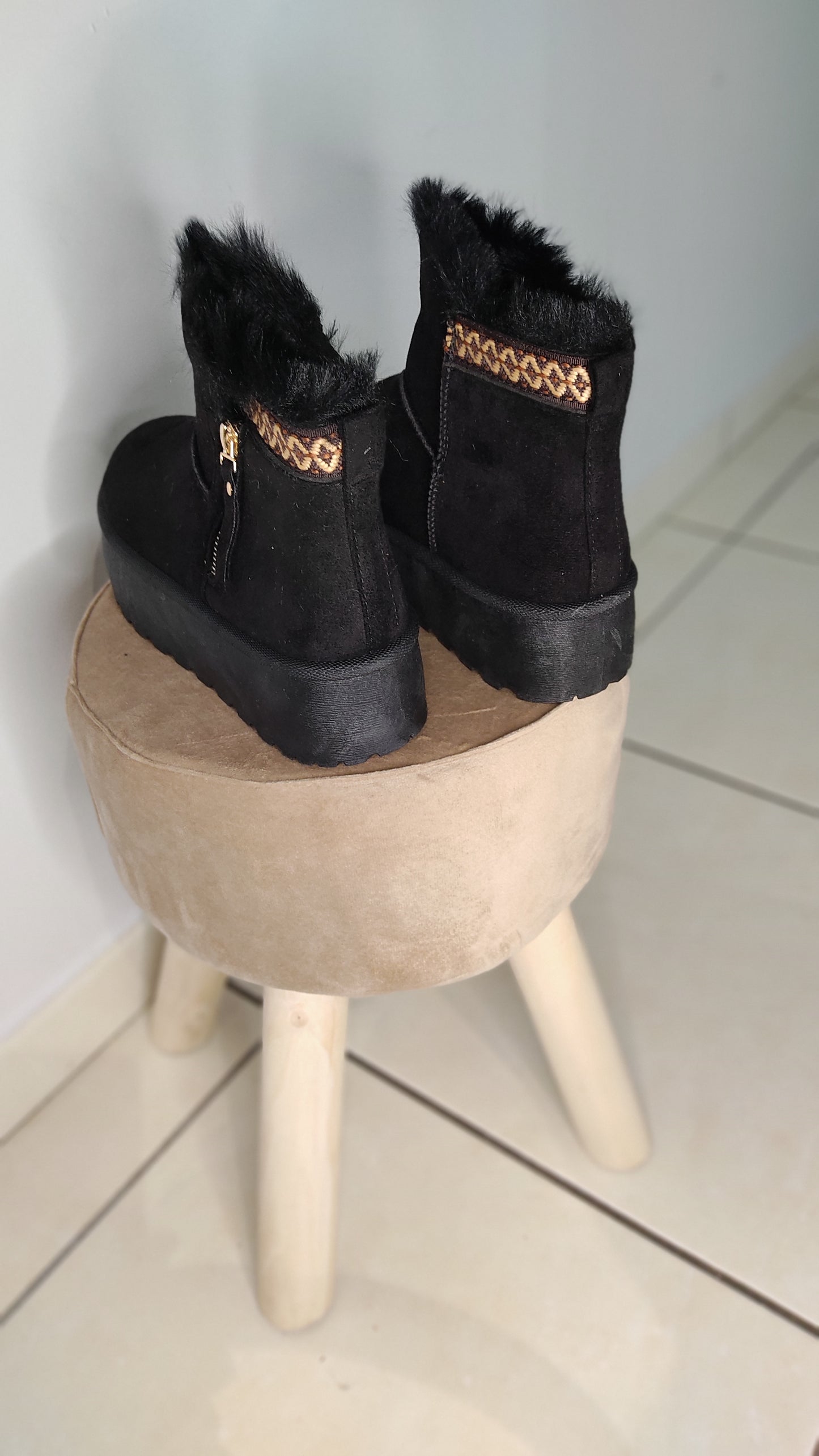 bottines uggy noir