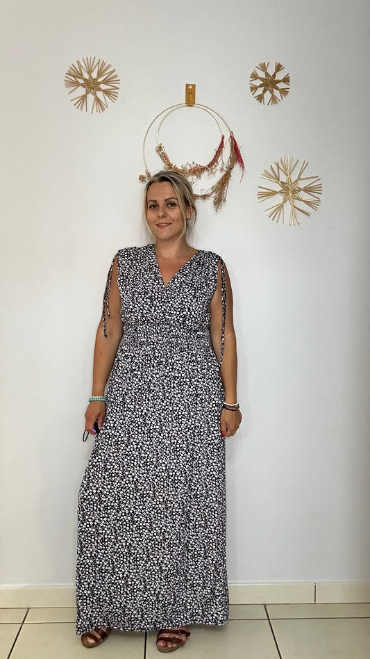 Robe magique fleurie (024-79)