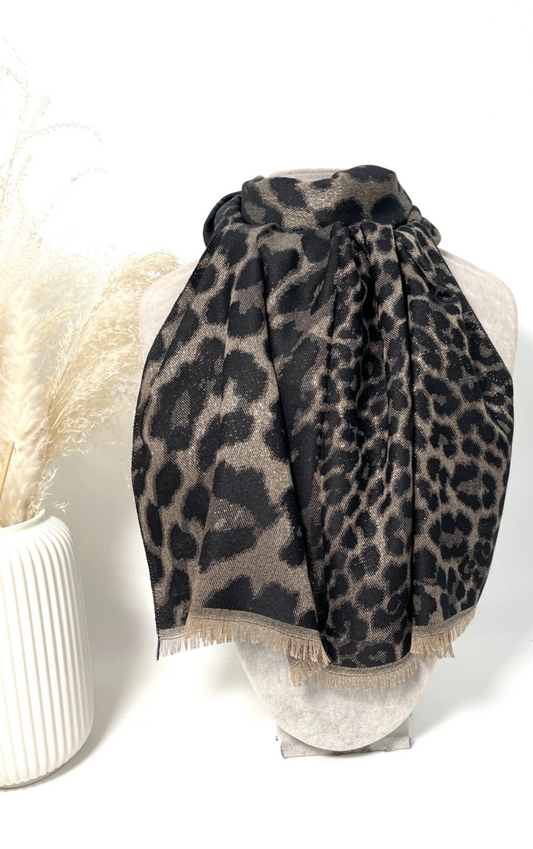 FOULARD EN VISCOSE IMPRIMÉ LÉOPARD