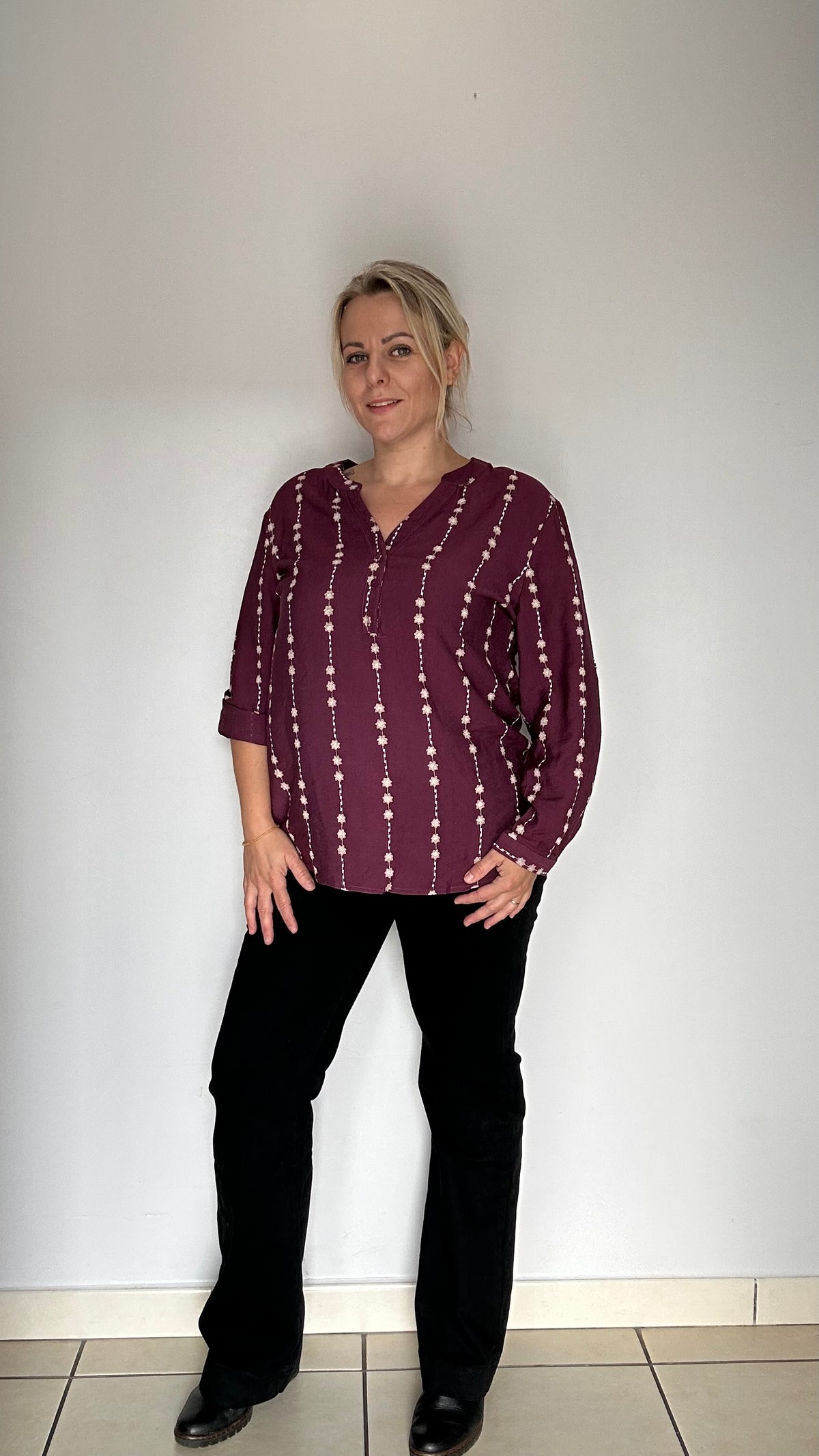 💜 Blouse violette brodée