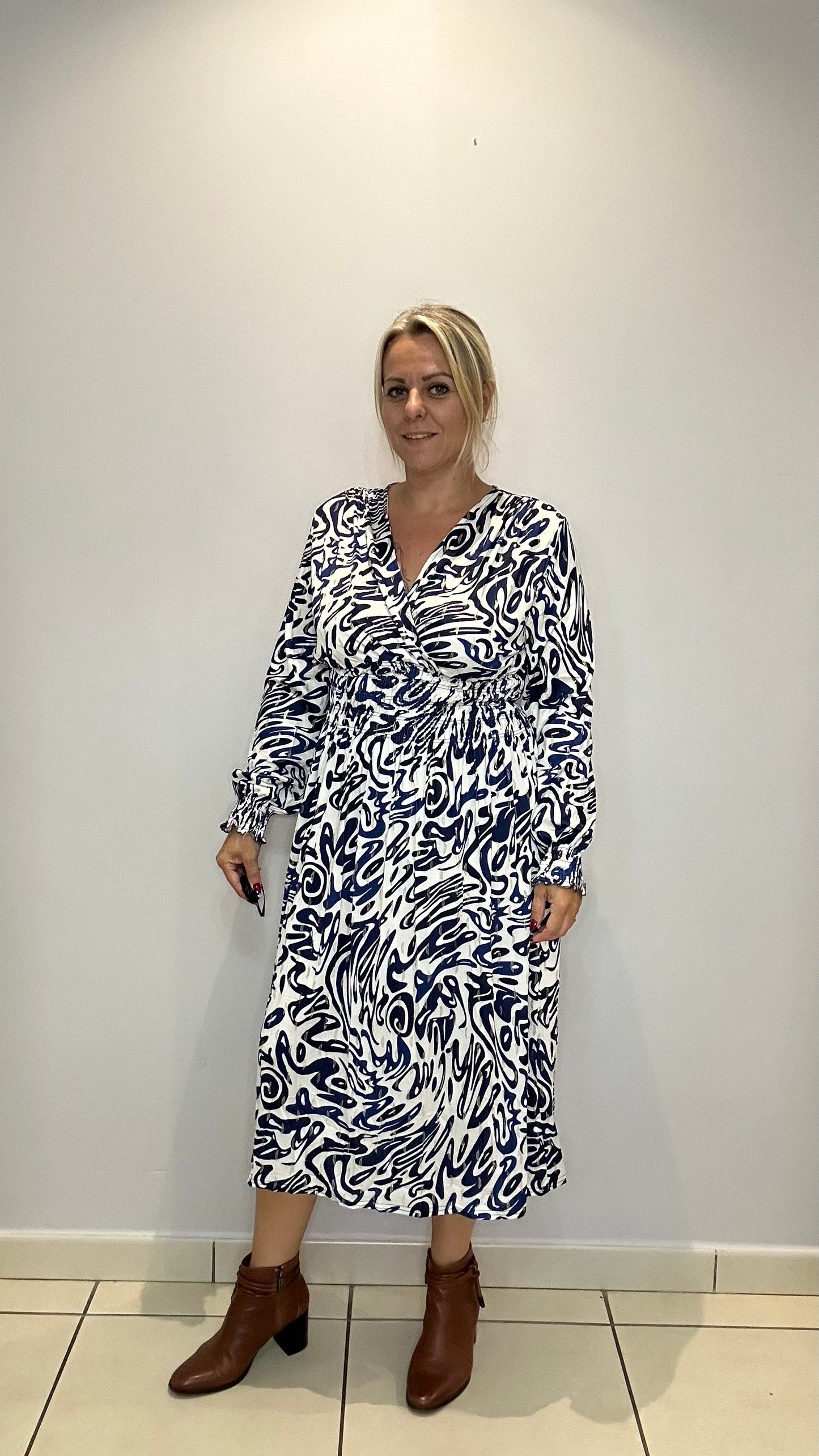 Robe magique mi longue (437 5)