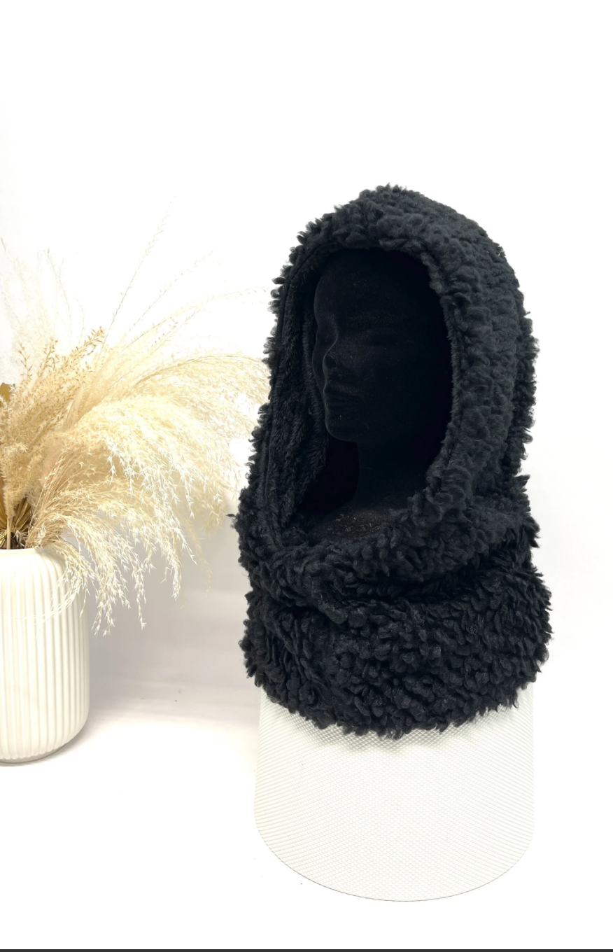 CAGOULE CHAUDE EN POLAIRE TENDANCE ET CONFORTABLE