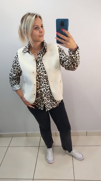 Gilet sans manches effet bouclettes