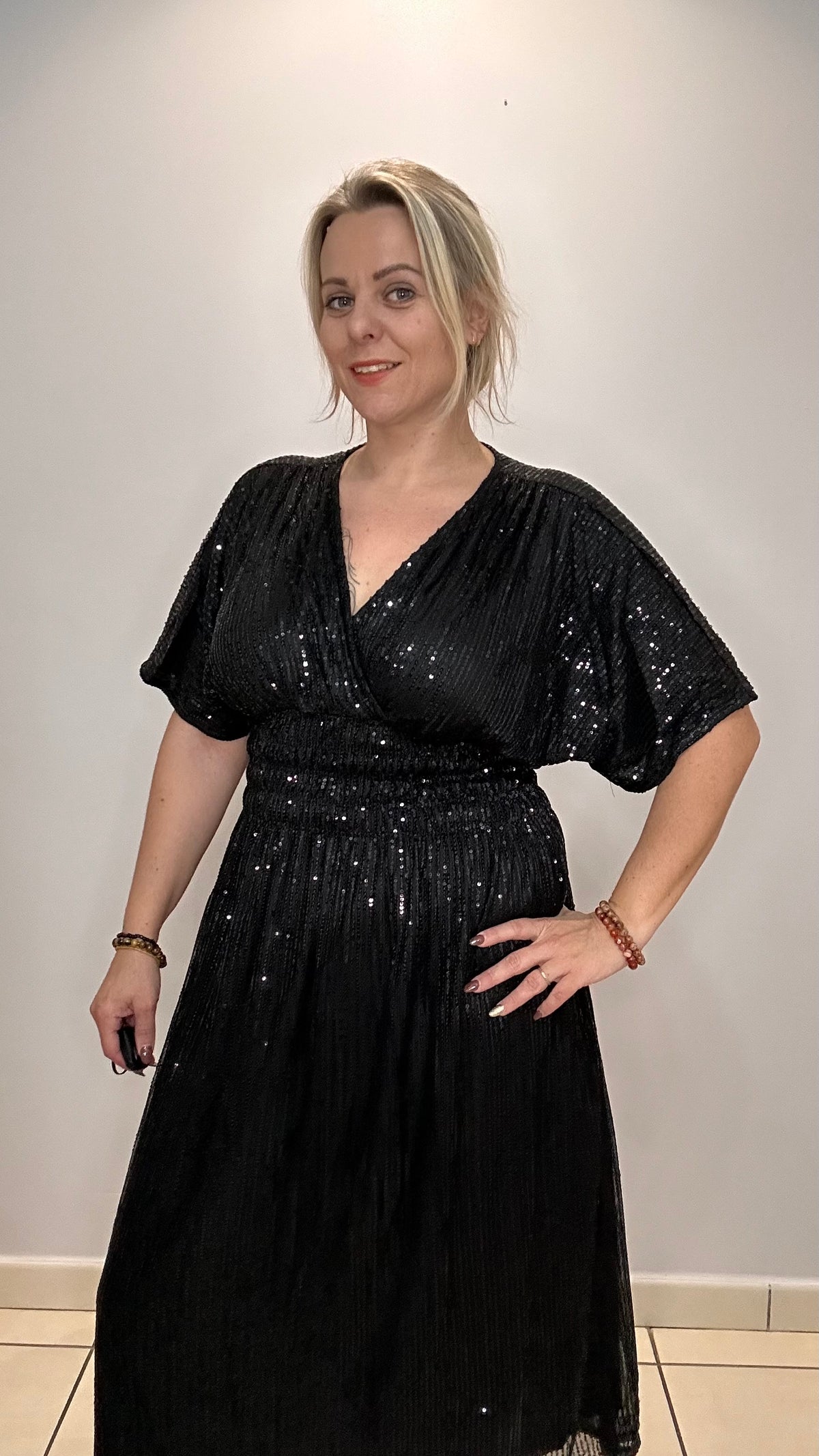 La robe magique mi longue à sequins