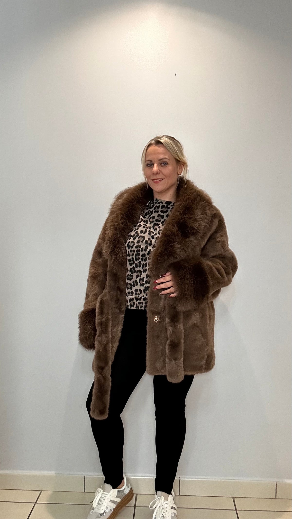 Manteau long en fausse fourrure ✨