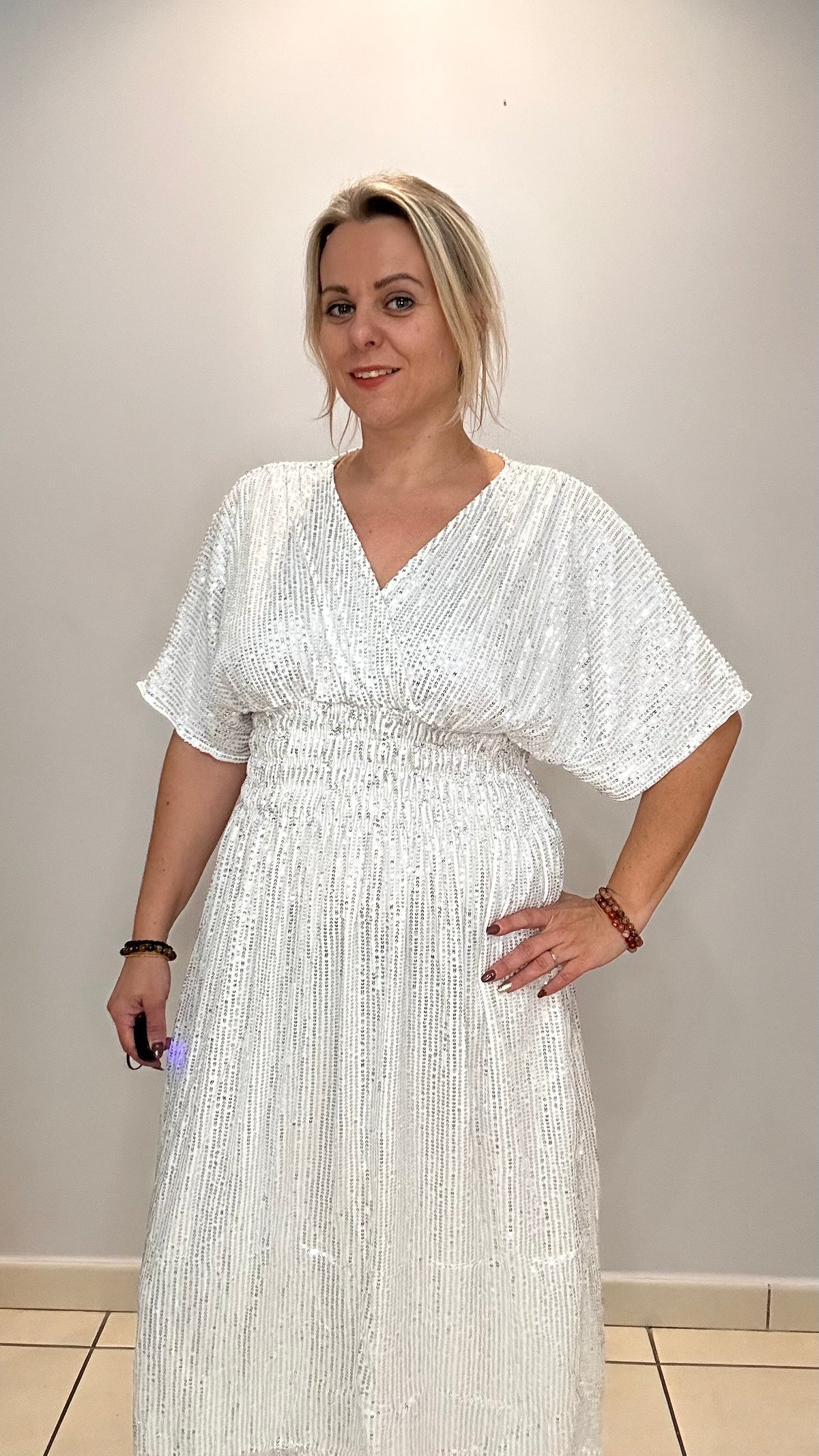 La robe magique mi longue à sequins