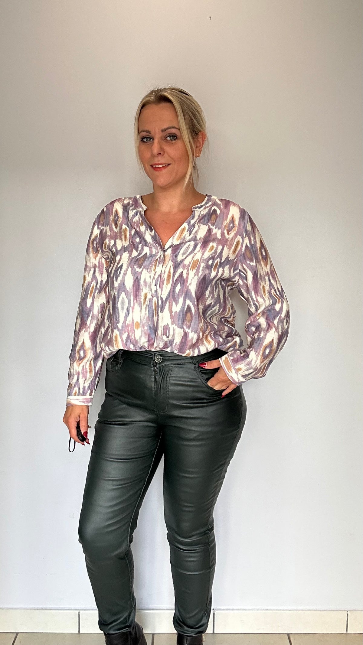 Blouse violet