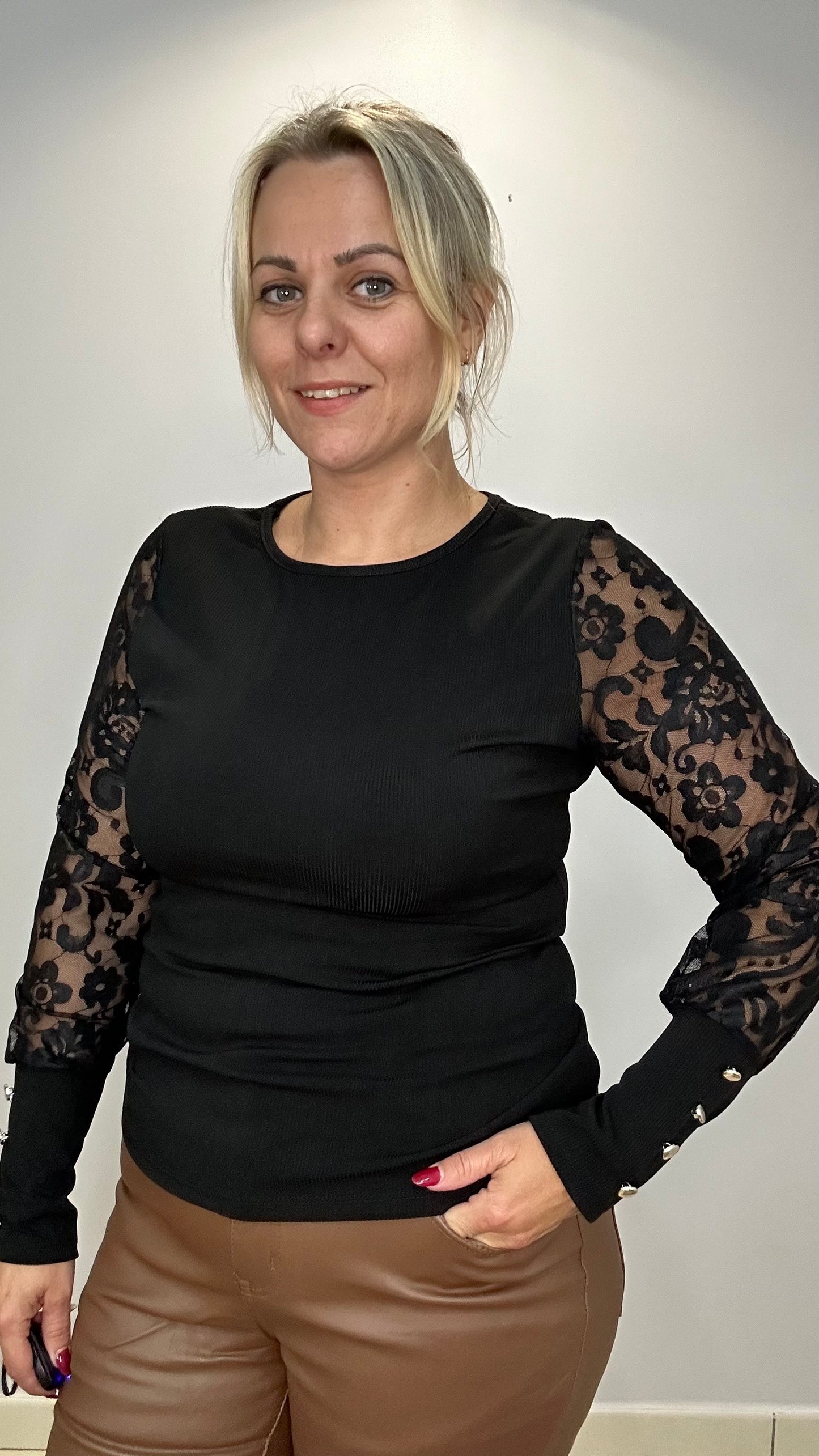 Top chic et glamour à manches en dentelle (6068)