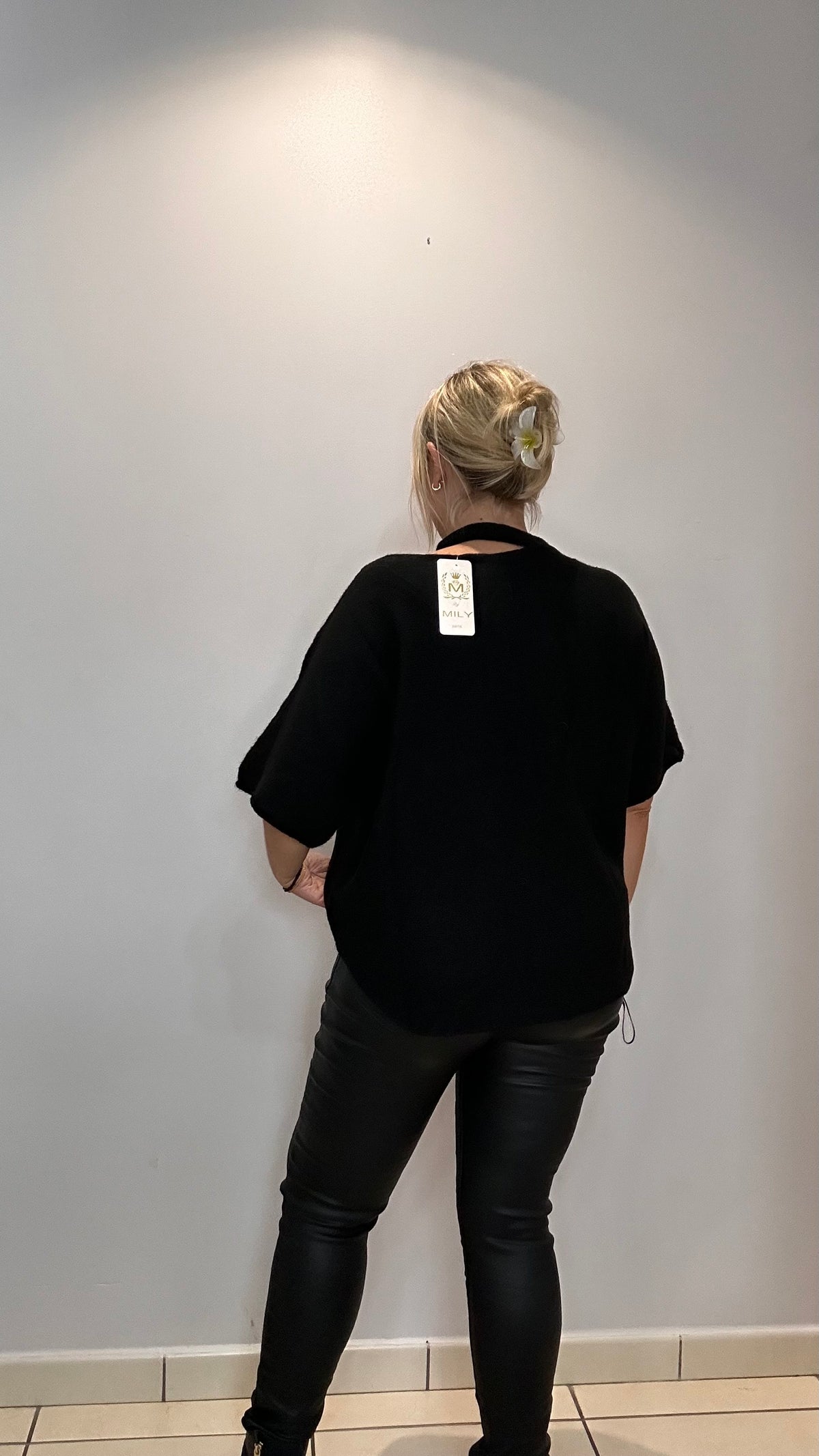 Petit pull ample et élégant