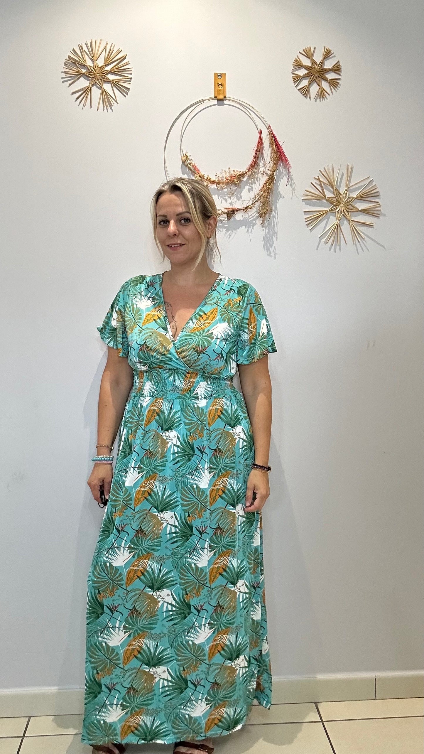 Robe magique (830-45)