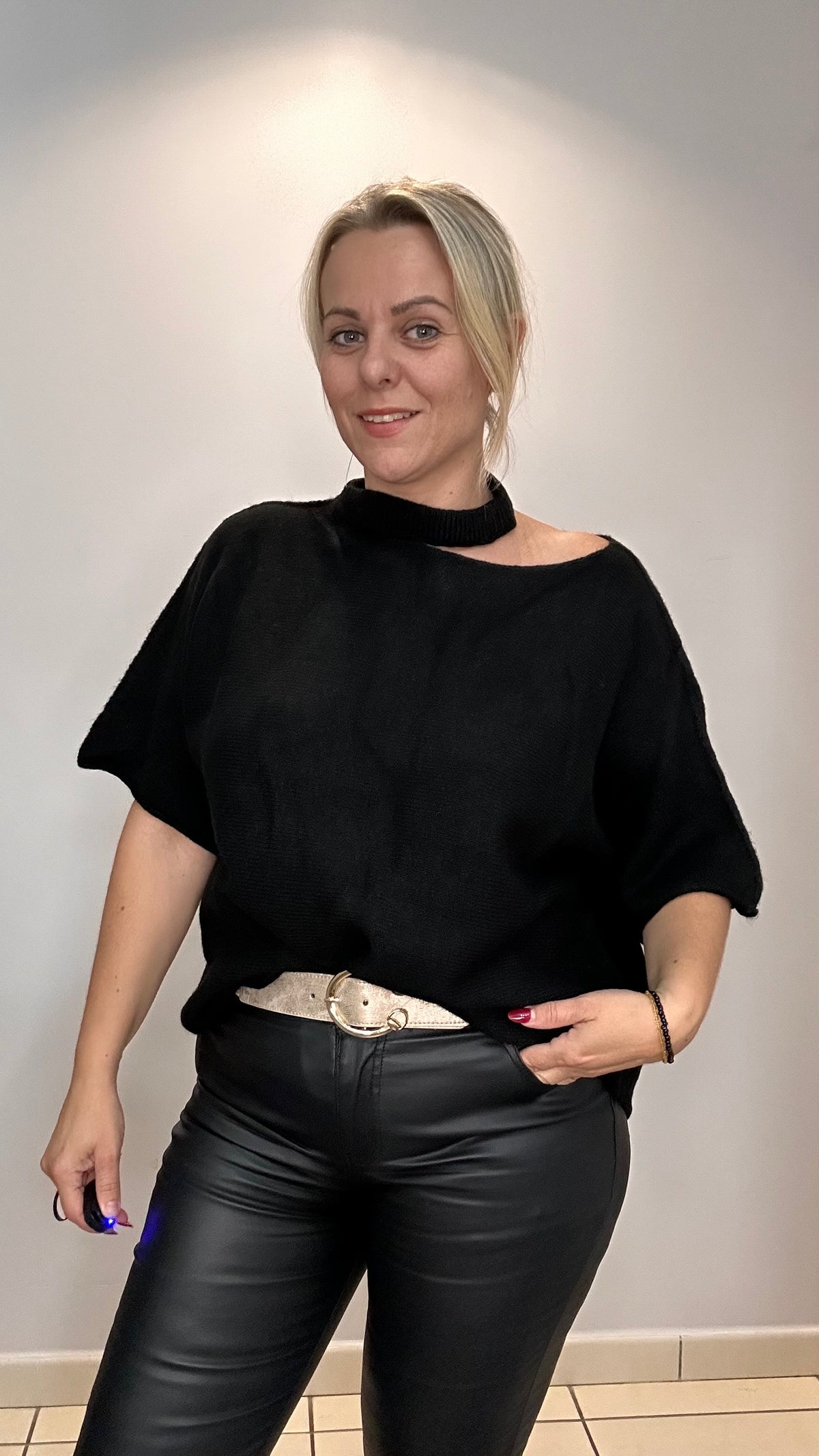 Petit pull ample et élégant