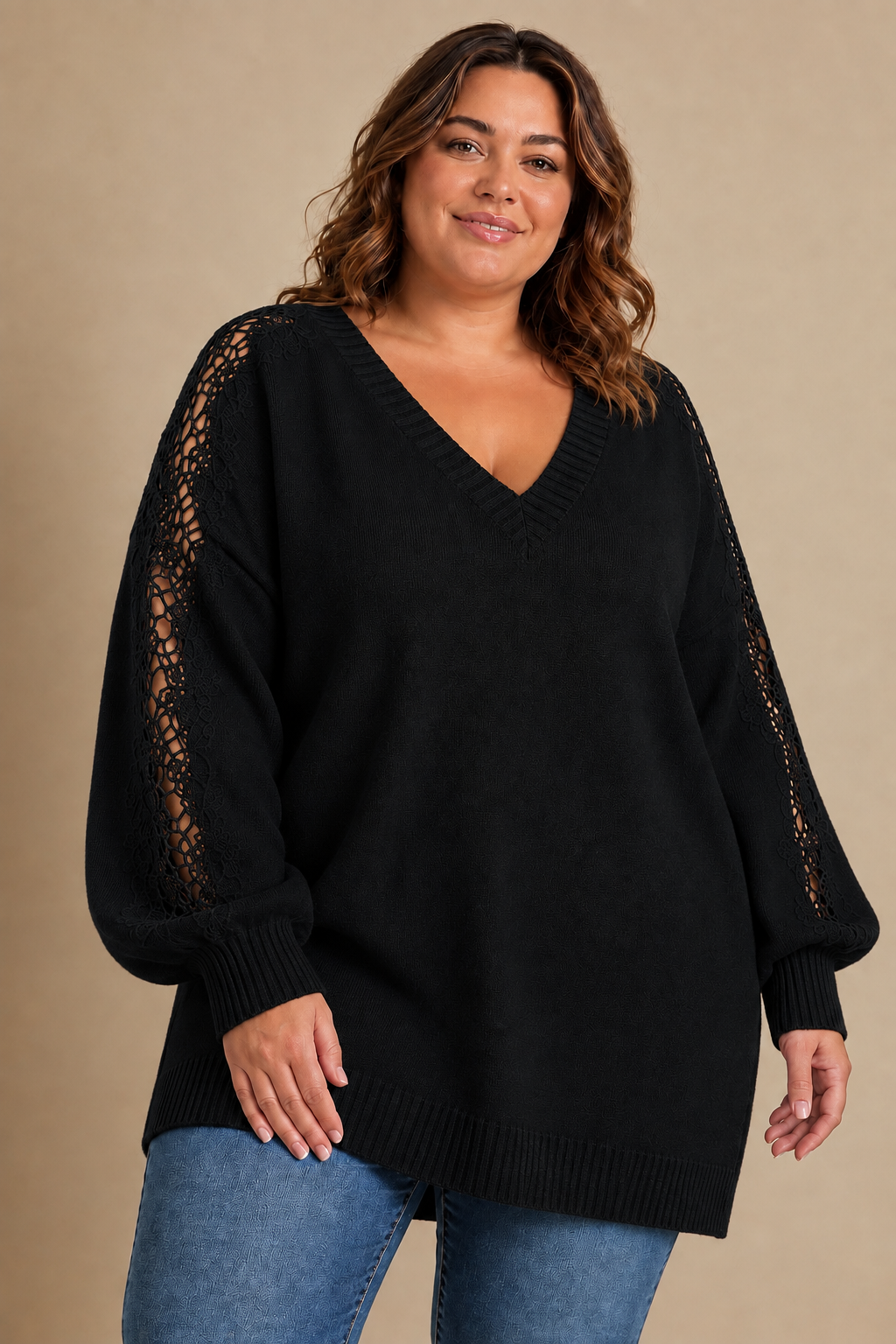 Pull en maille douce avec dentelle brodée ✨