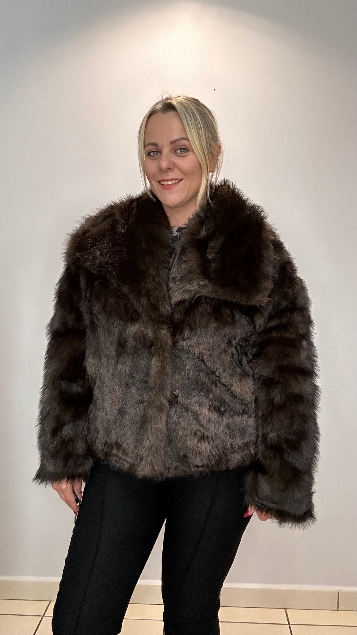 Manteau en fausse fourrure ✨
