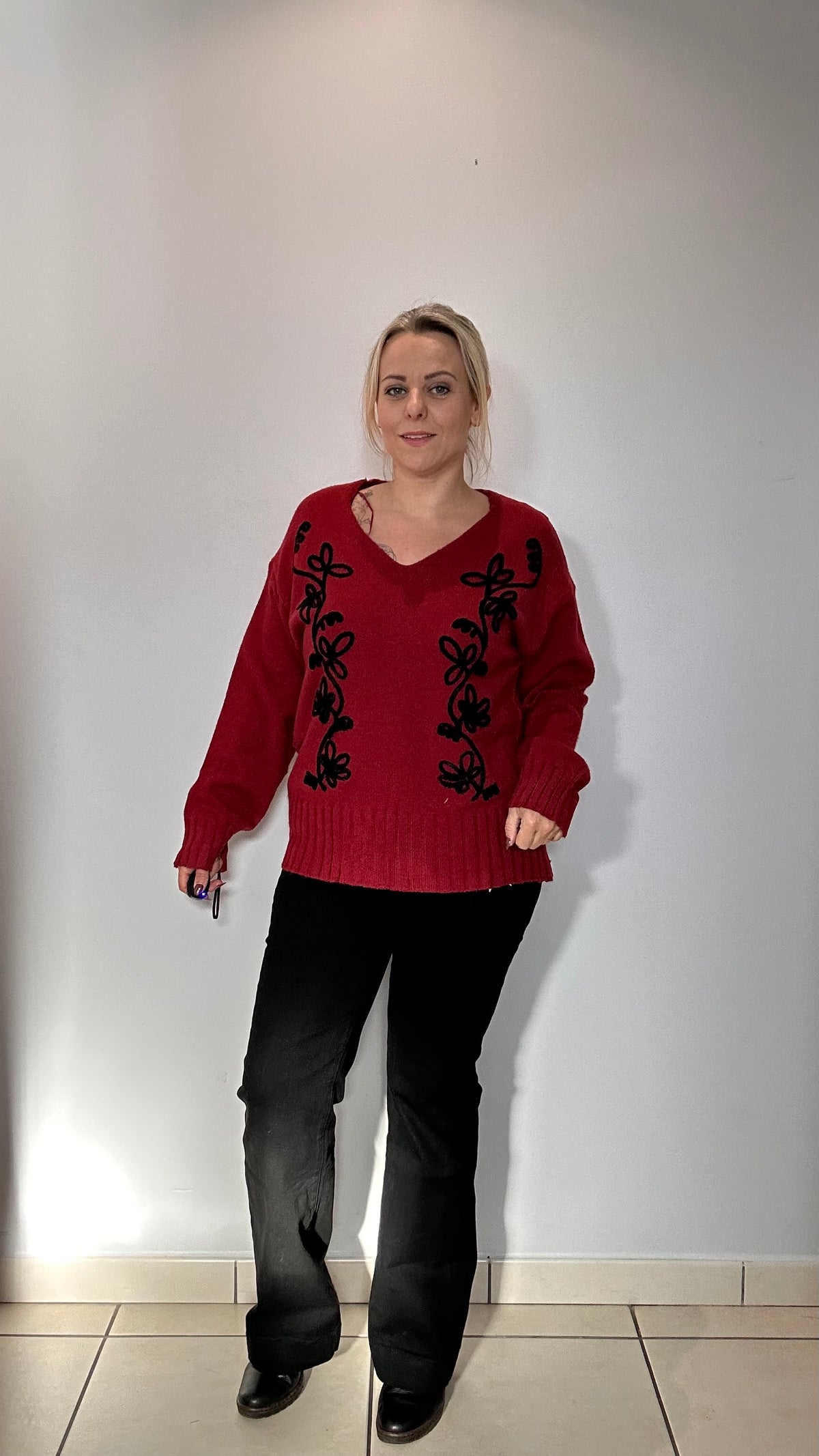Pull brodé automne-hiver ✨