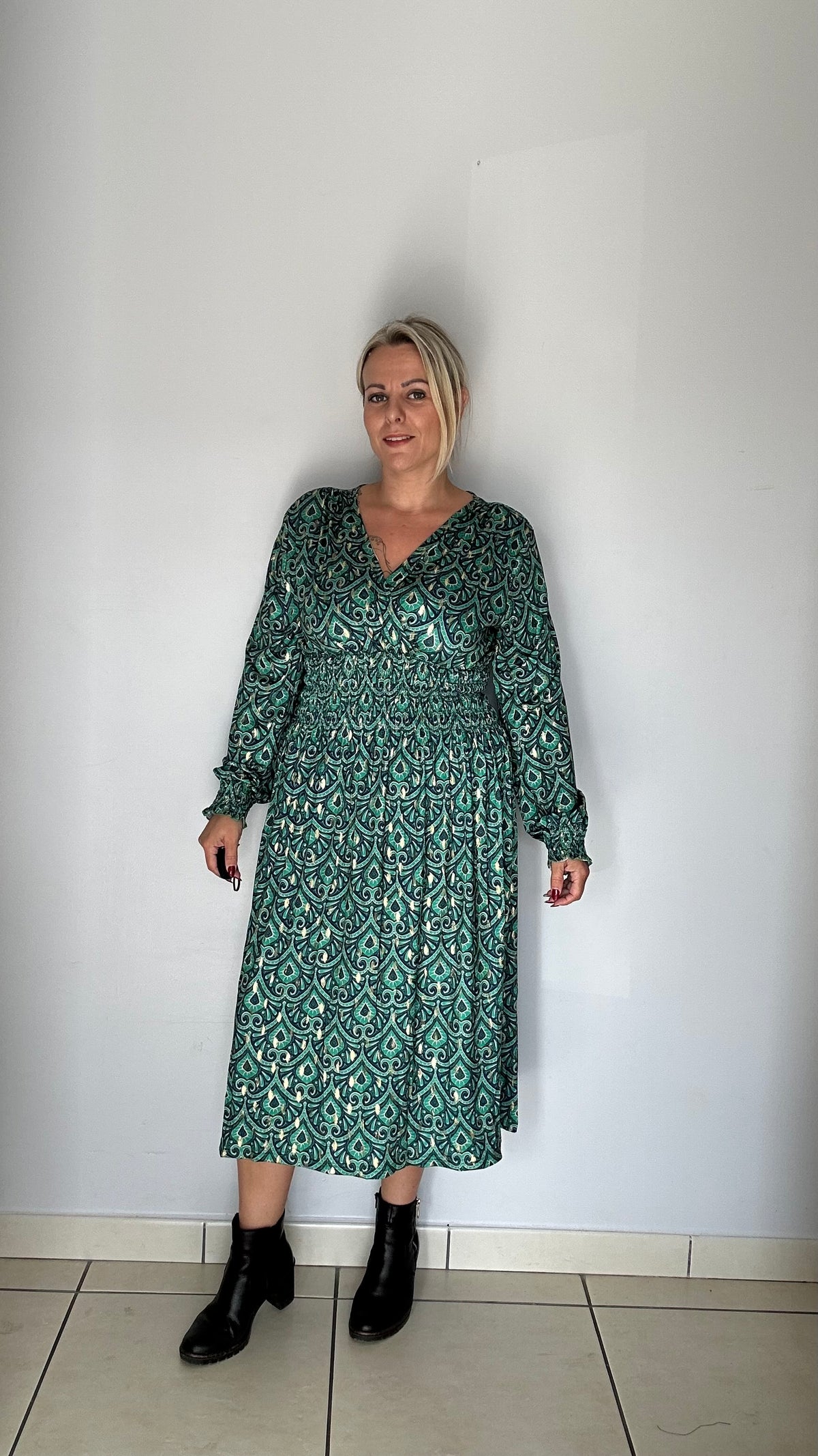 Robe magique mi longue (437 M)