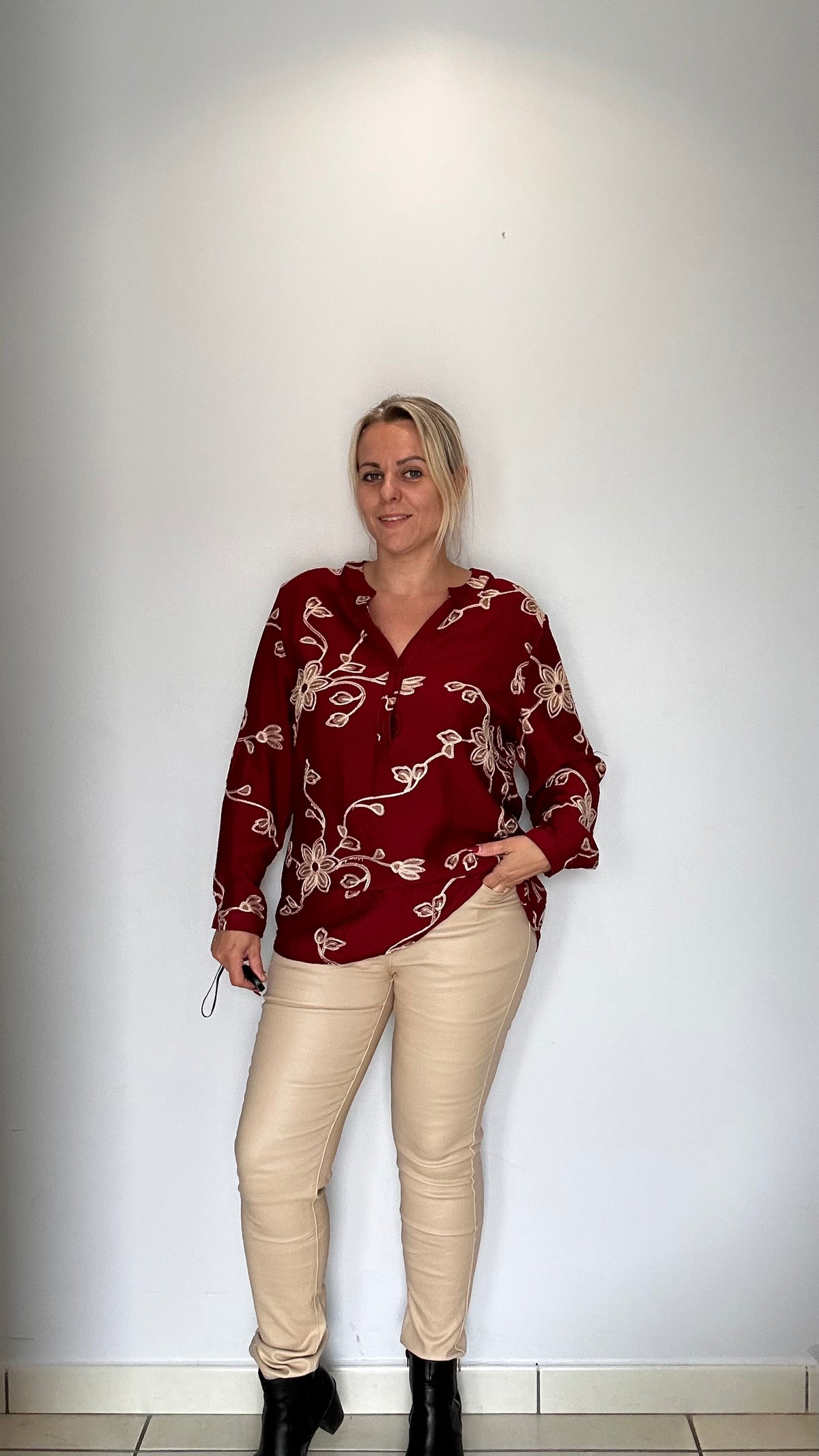 ❤️ Blouse brodée rouge