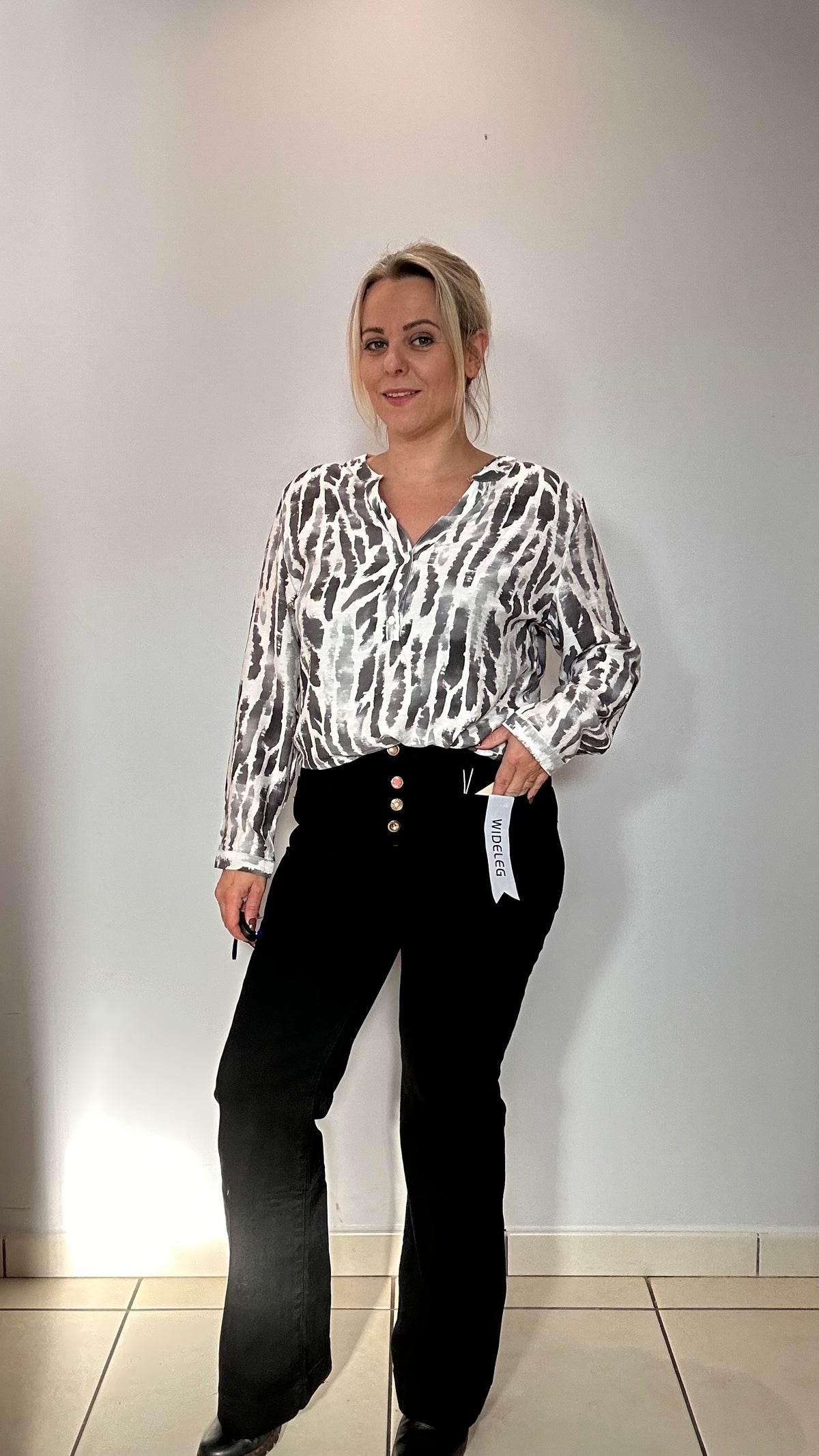 Blouse dégradée noire✨