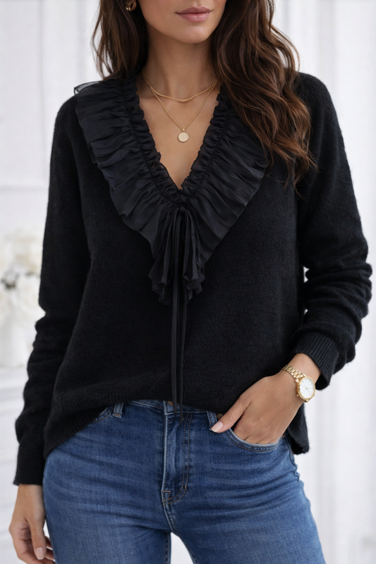 Pull col V à volants