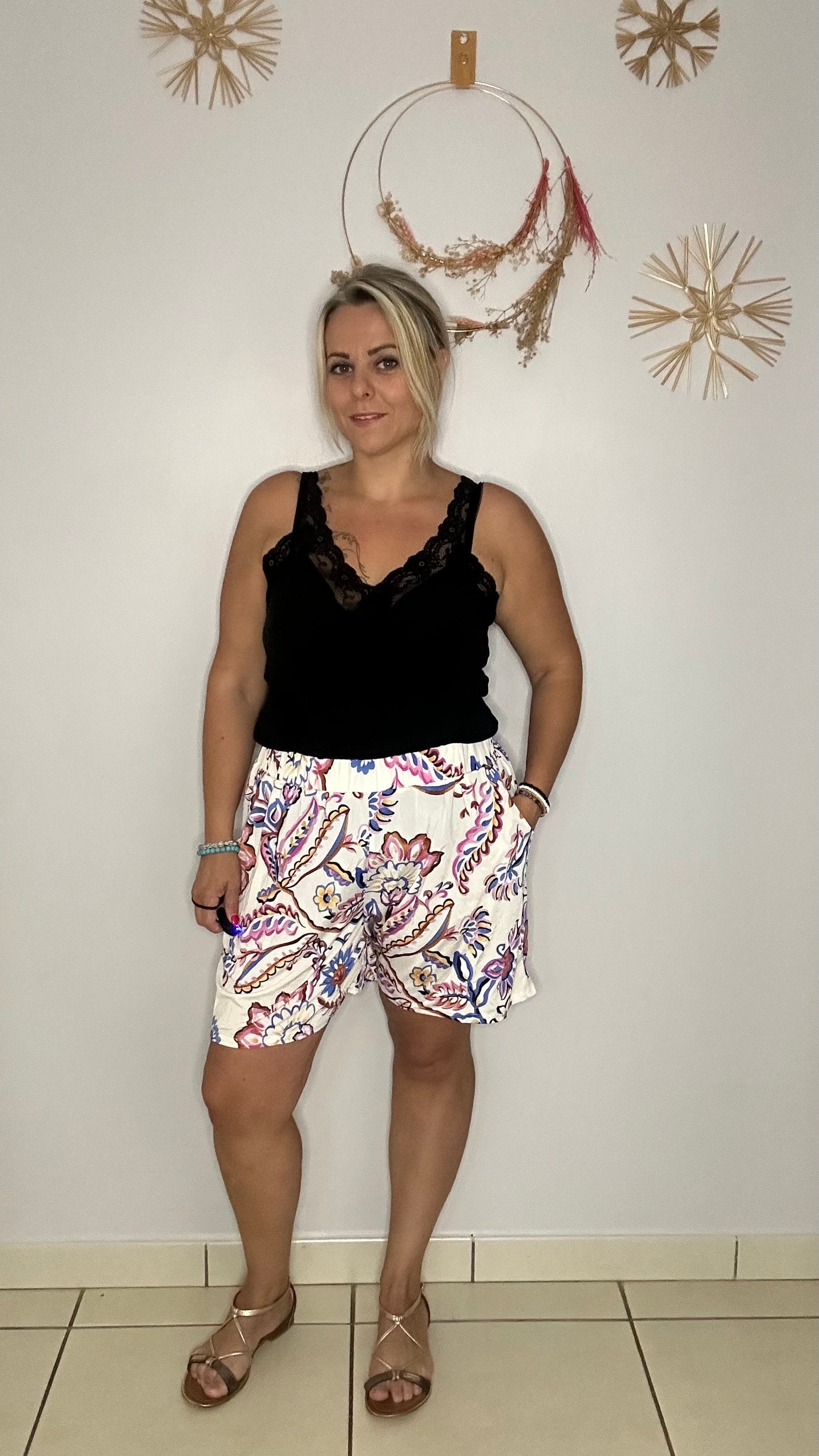 Short magique
