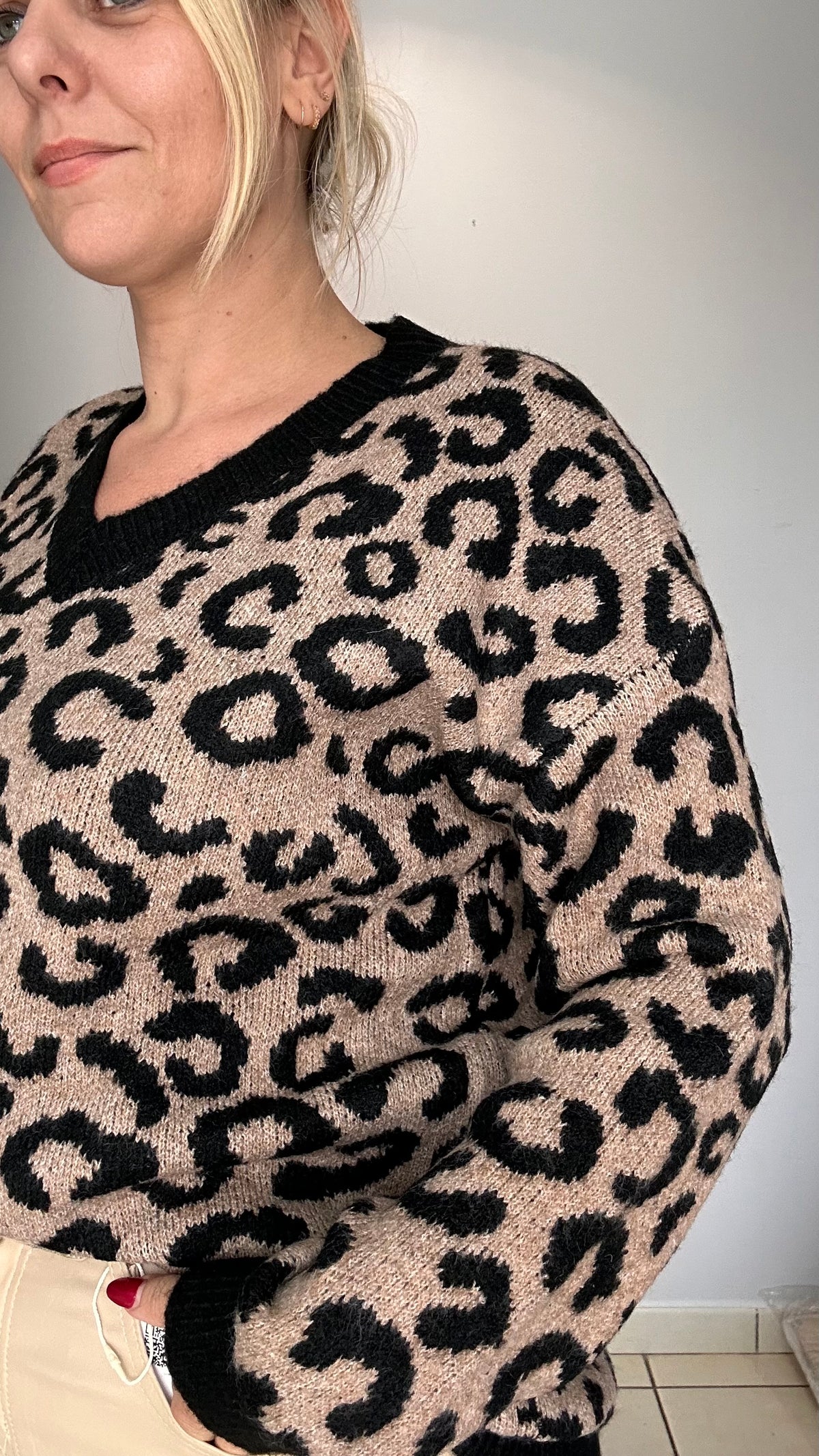 🐆 Pull col V léopard