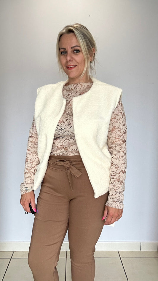 gilet sans manches à poches