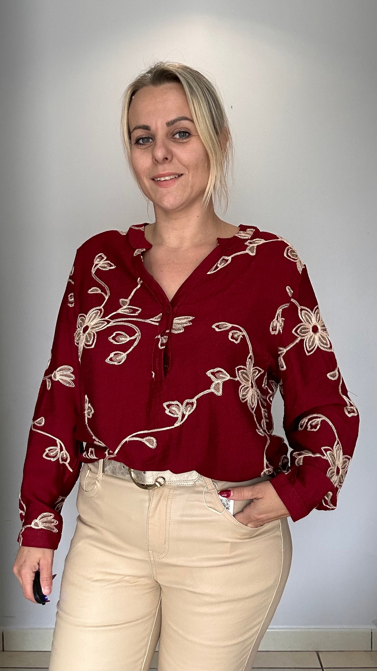❤️ Blouse brodée rouge