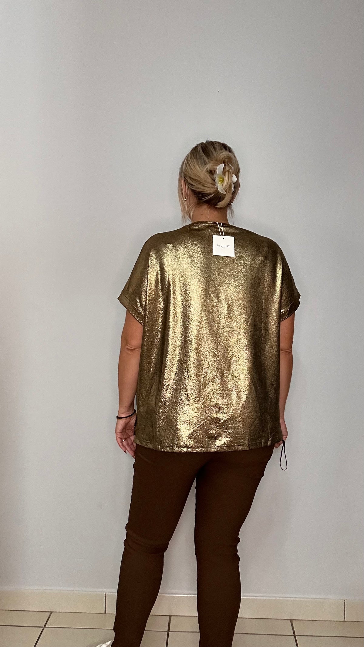 T-shirt col V brillant ✨