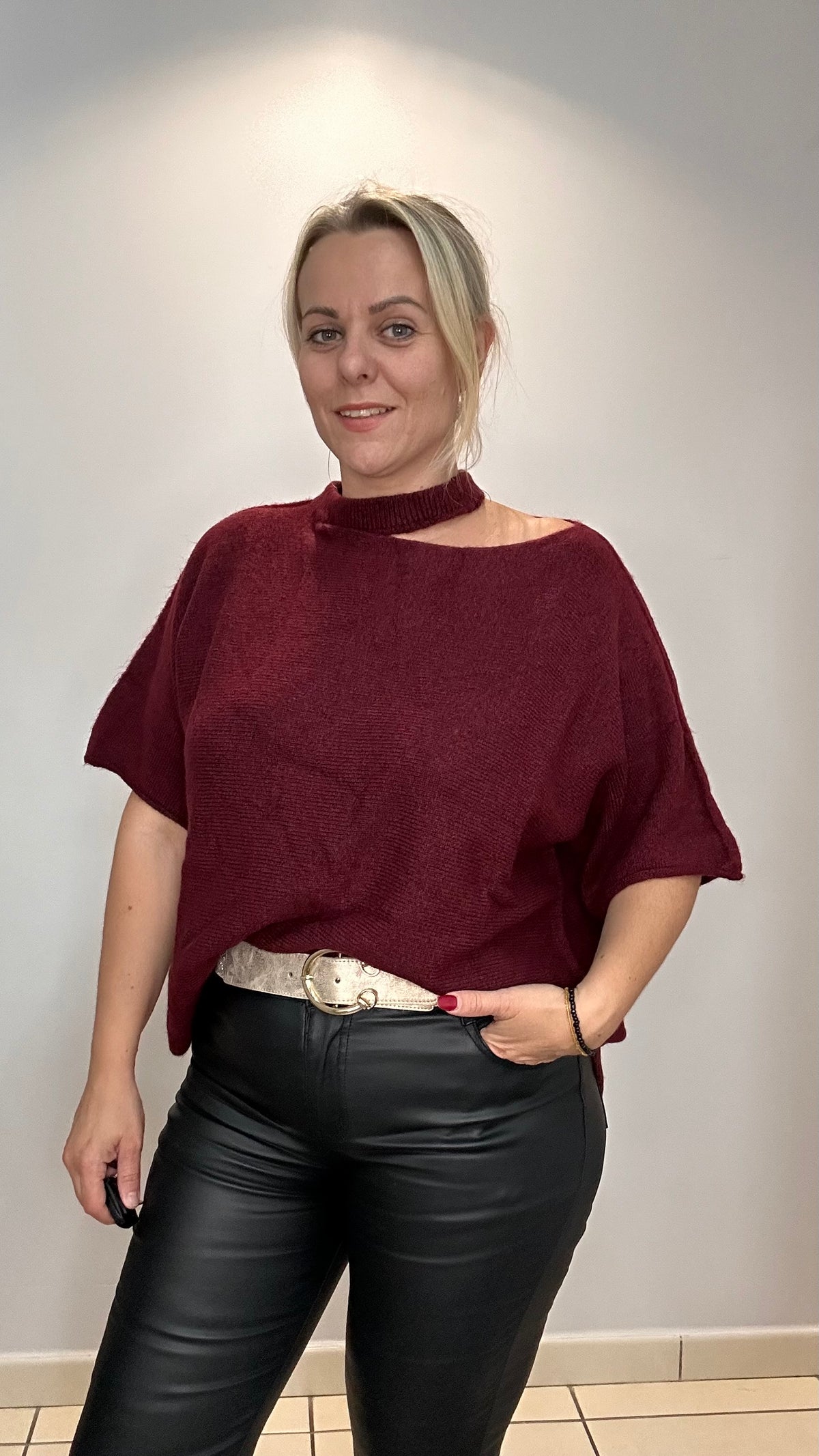 Petit pull ample et élégant