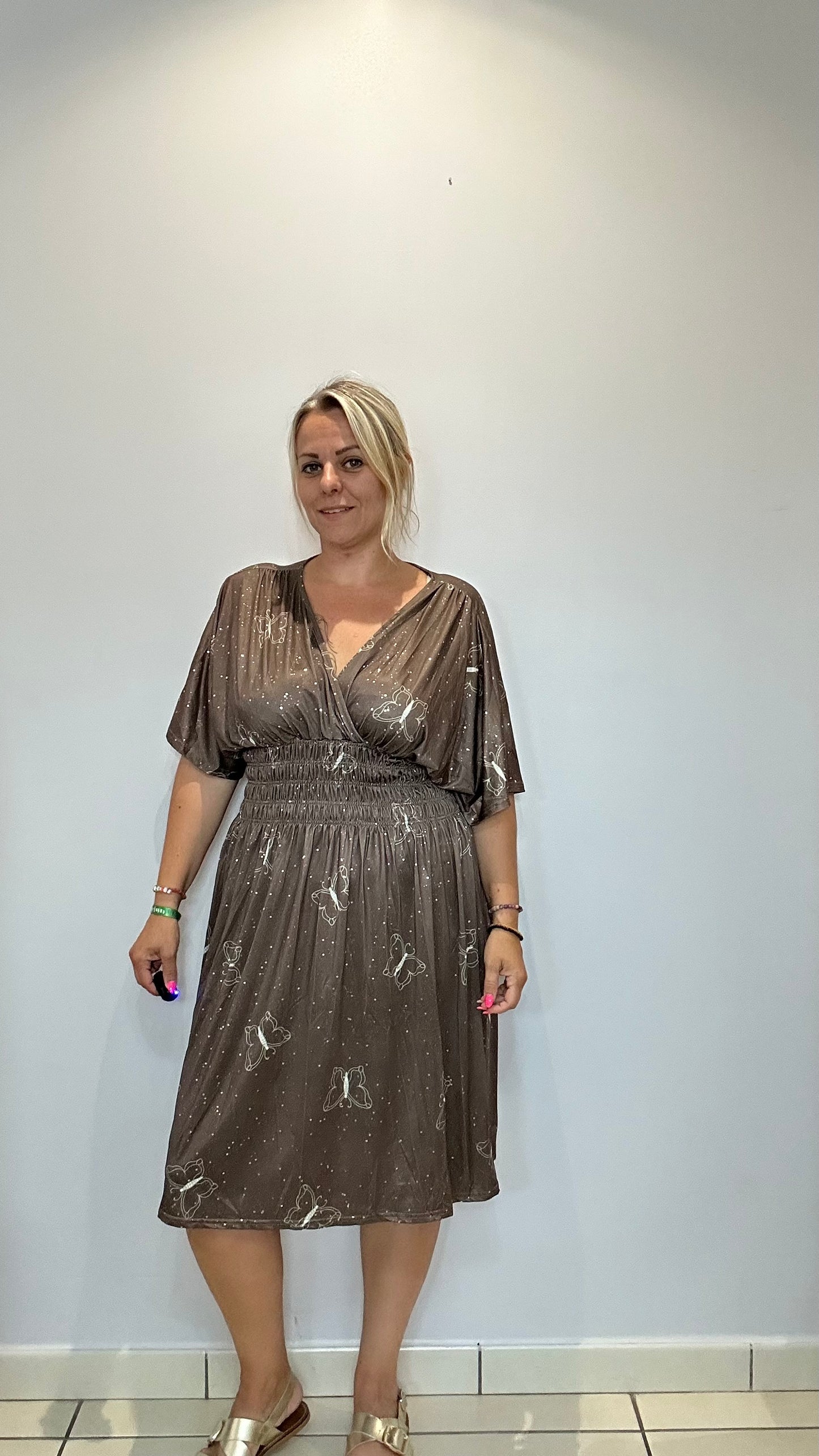 Robe magique courte (505-B20)