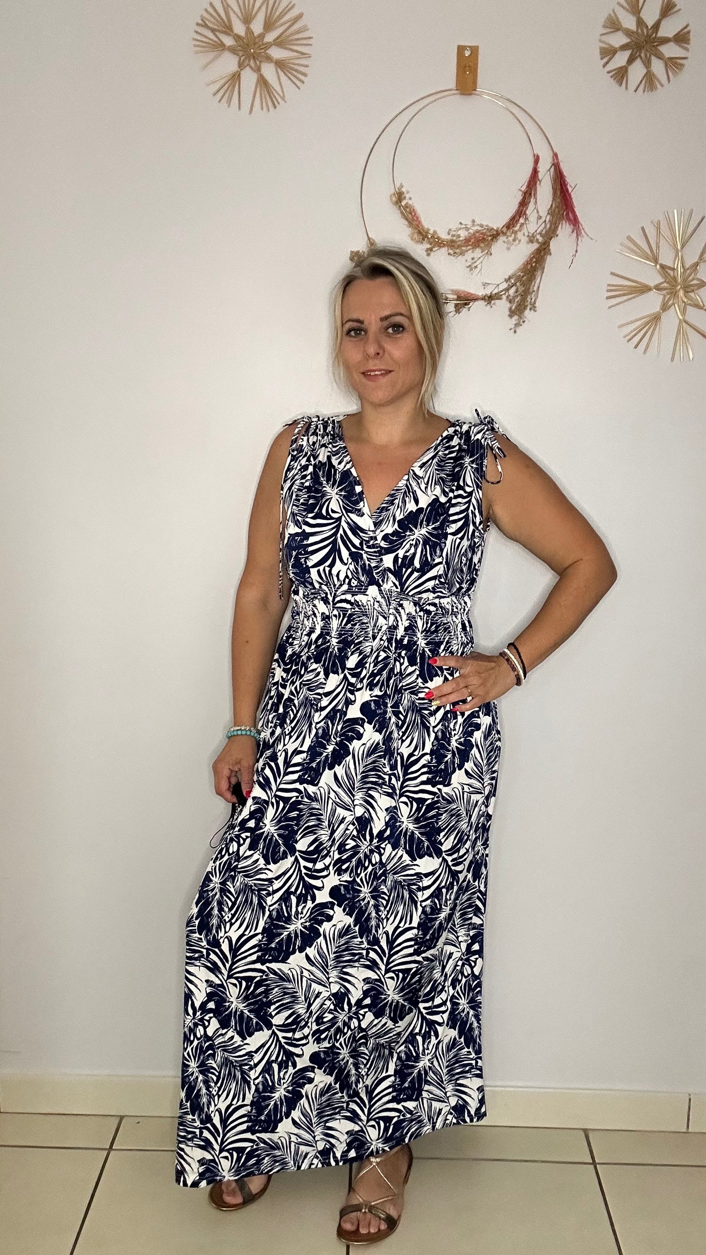 Robe magique ( 023-93)