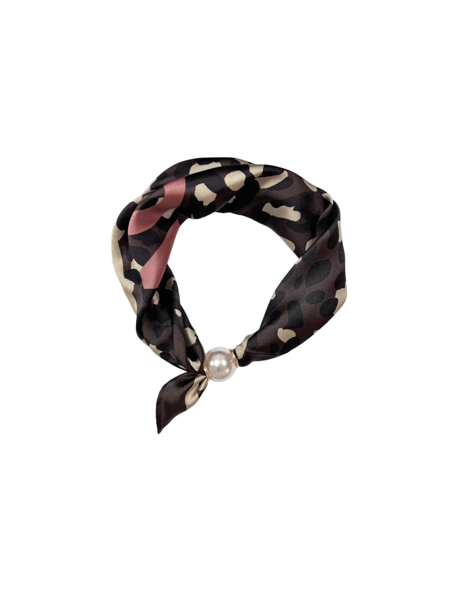 Foulard avec attache magnétique ✨