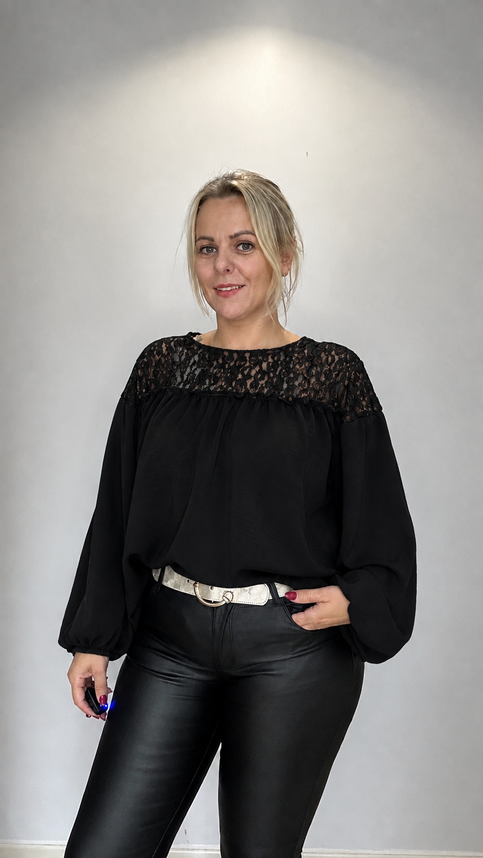 blouse dentelle ✨