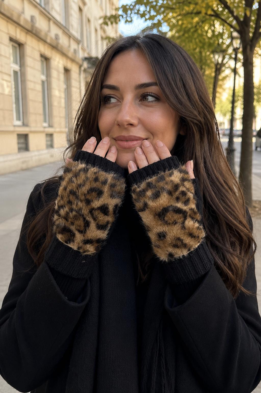 Gants avec dessus fourrure léopard 🐆