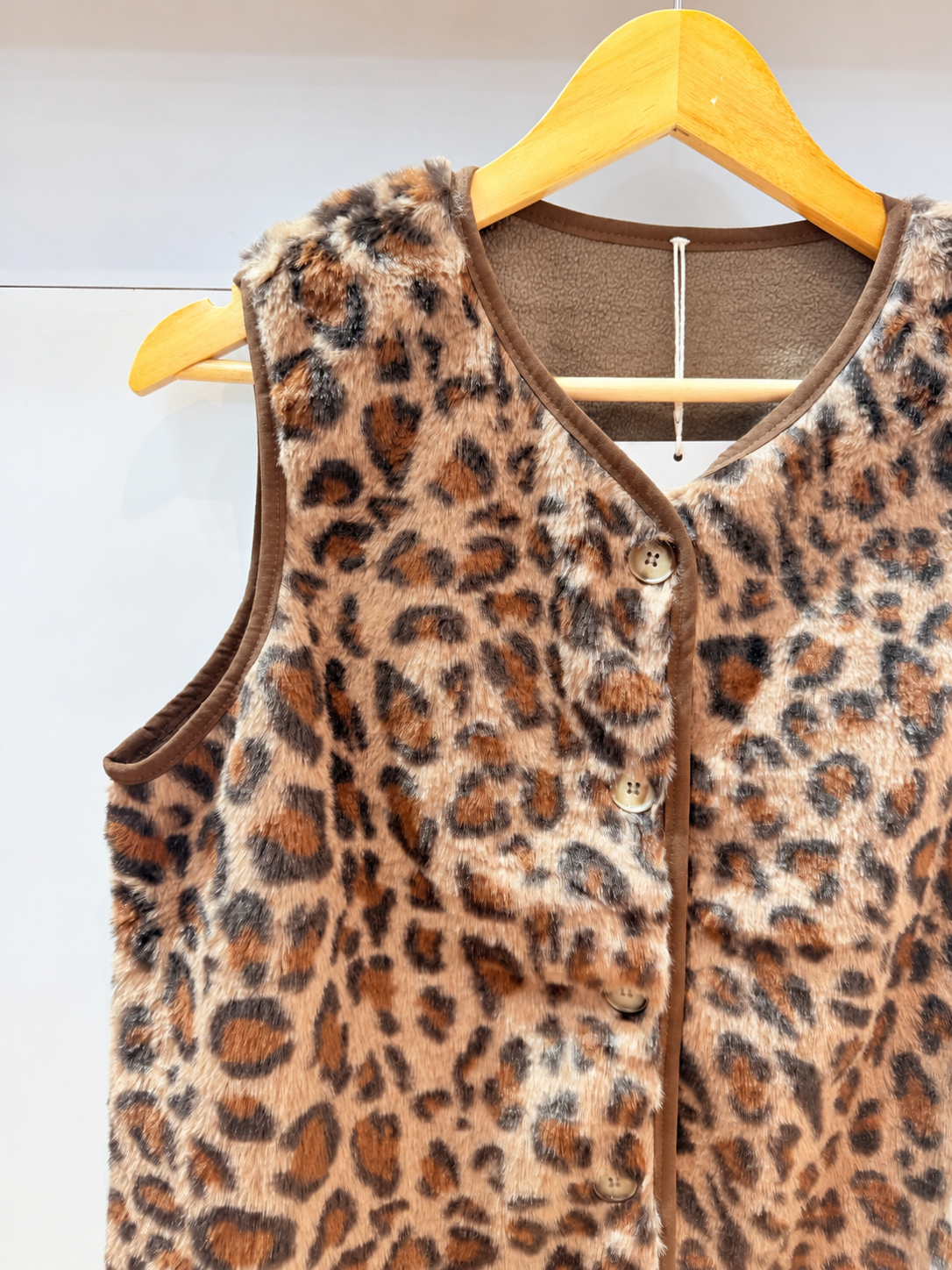 🐆 Gilet sans manches léopard