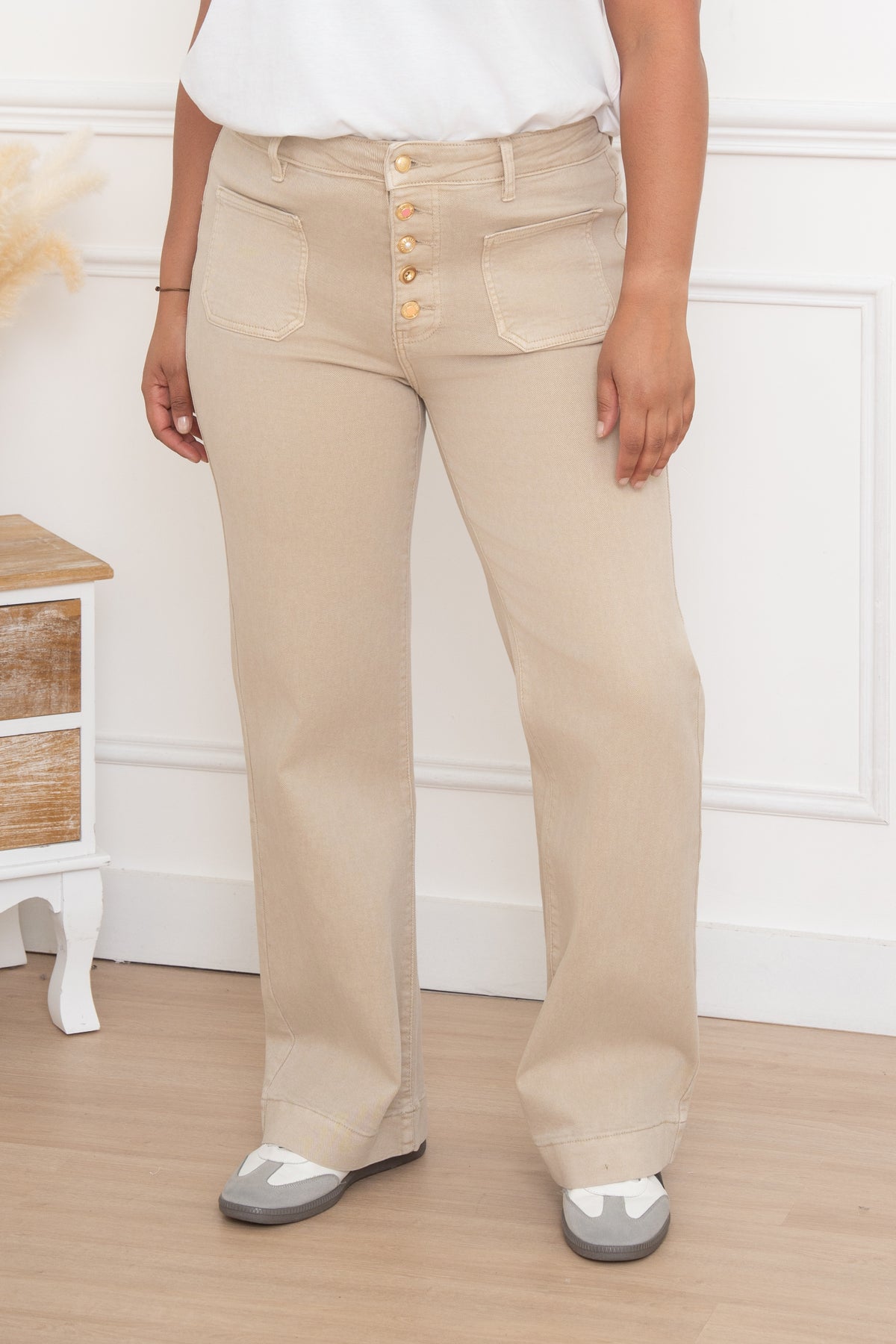 👖 Jean taille haute nude