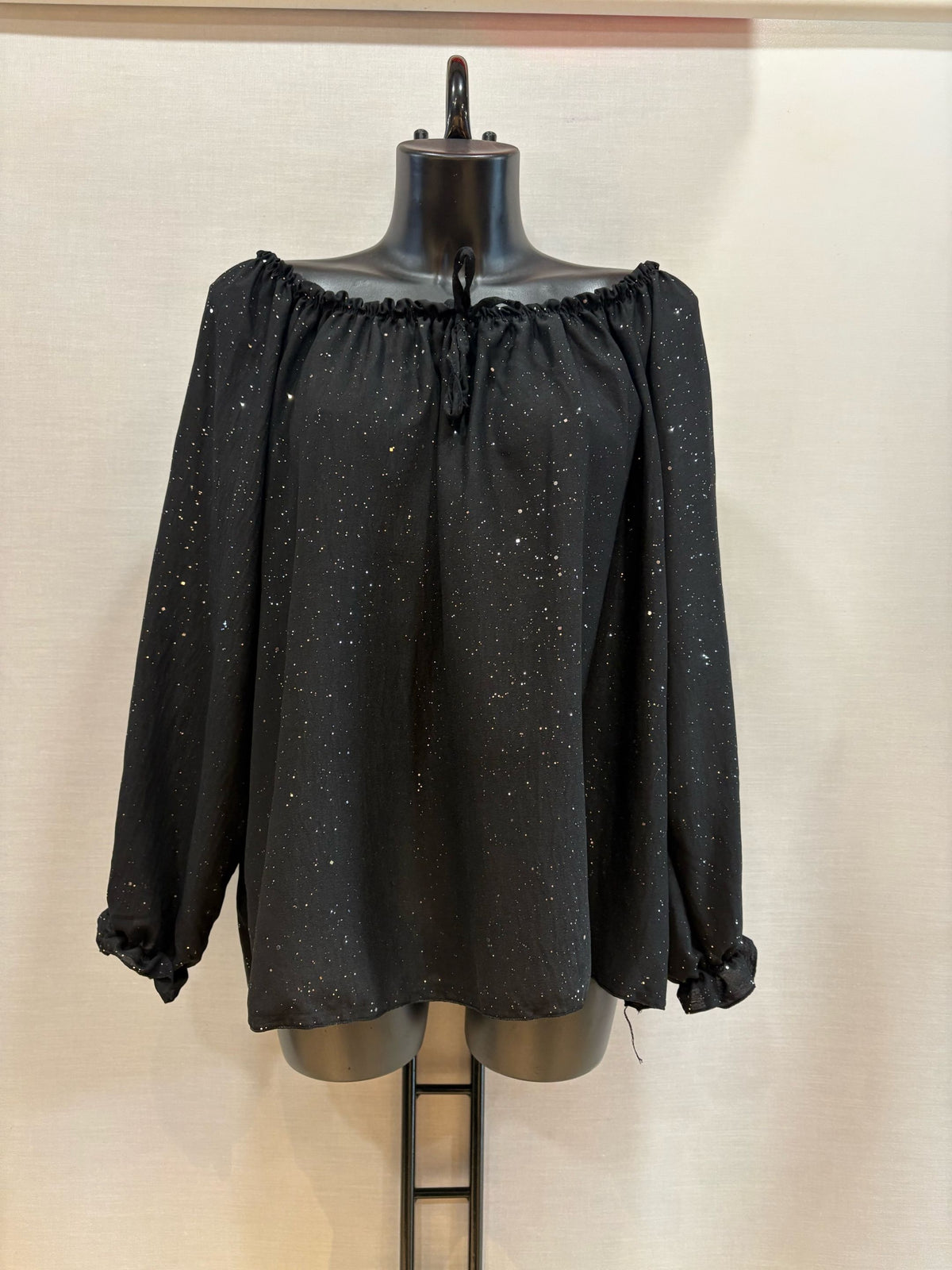 Blouse à paillettes avec nœud décoratif ✨