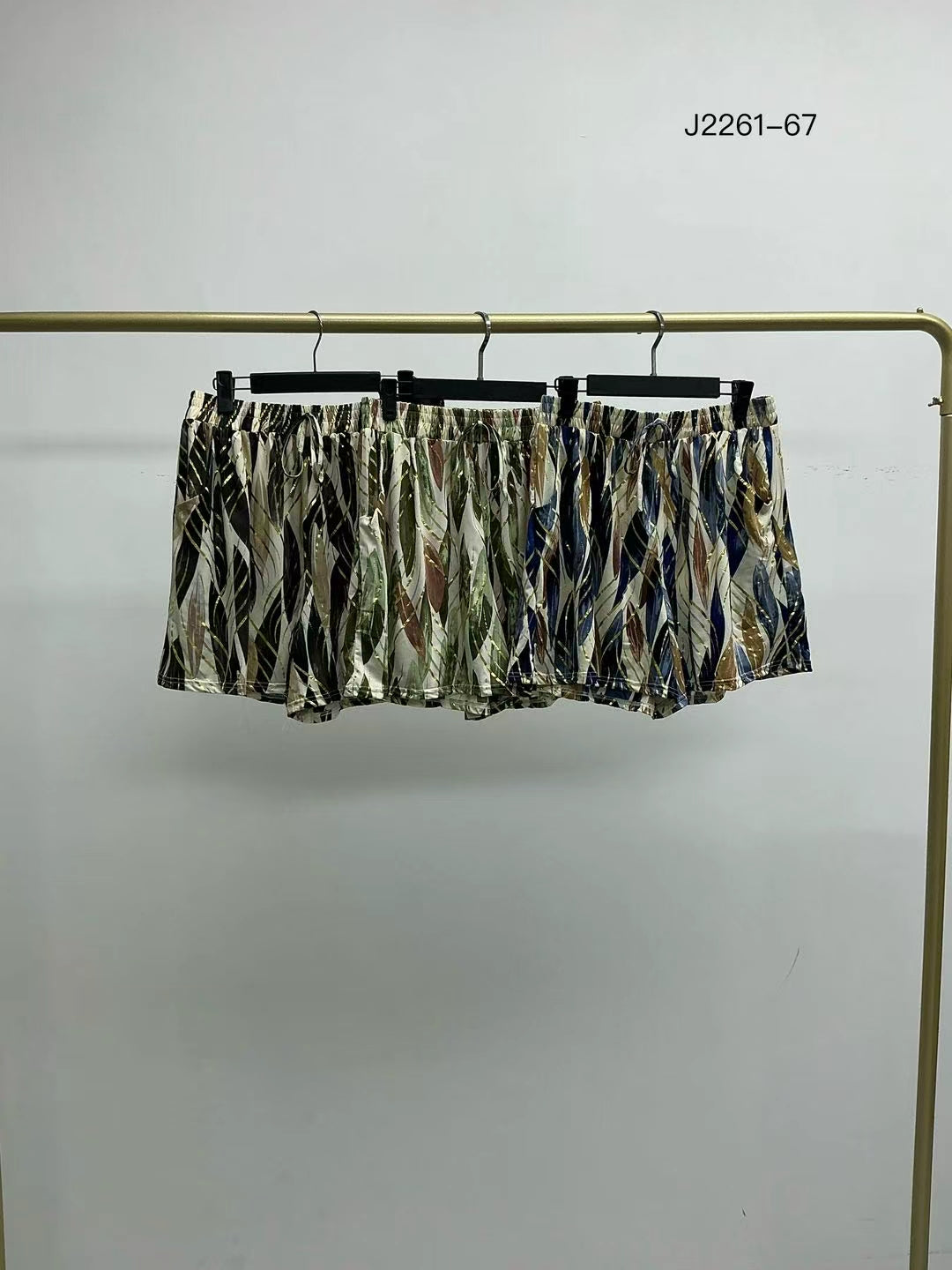 Short magique (j2261-67)