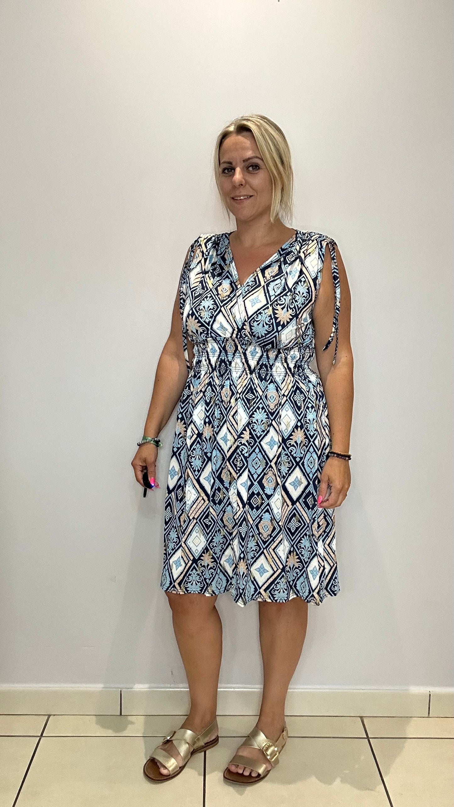 Robe magique courte (1931-A14)